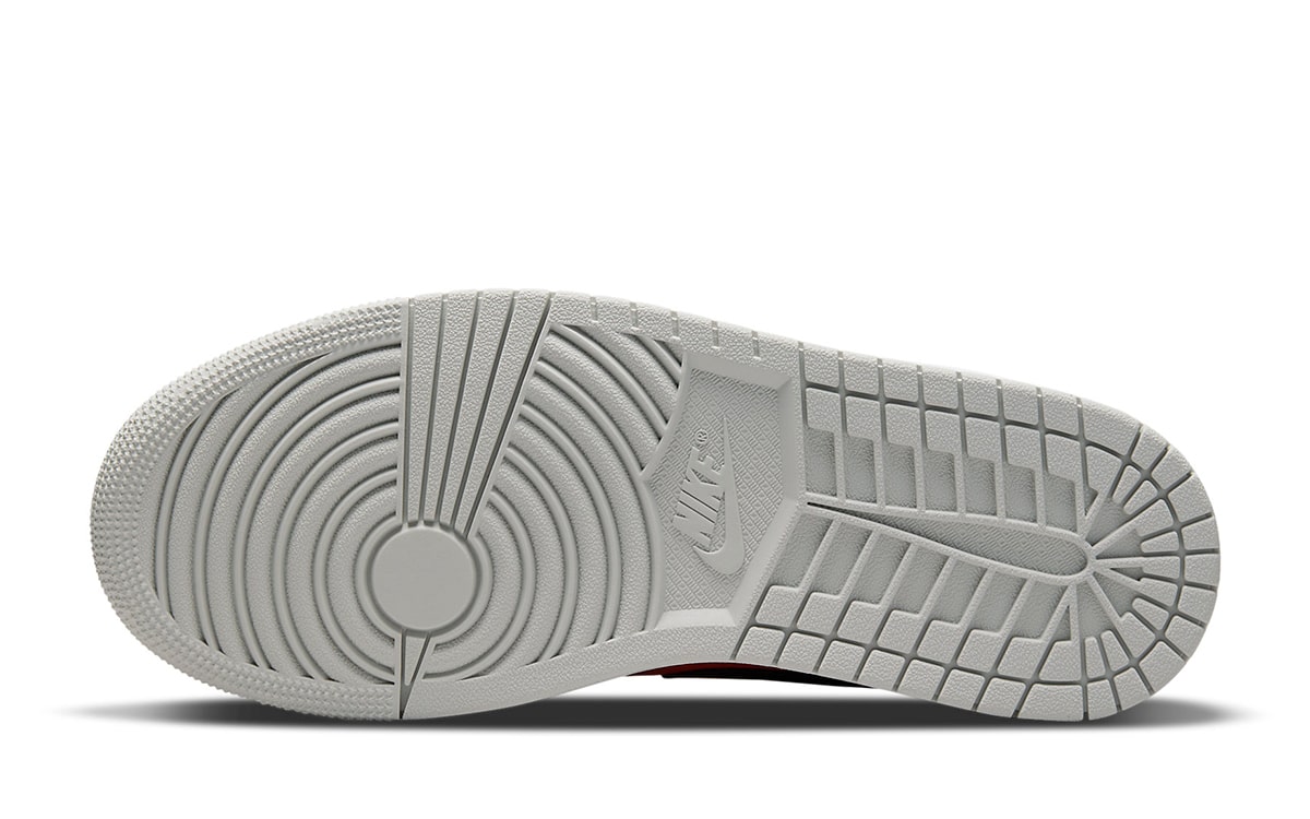 (Women) Air Jordan 1 Low ‘Light Iron Ore Siren Red’ DC0774-060
