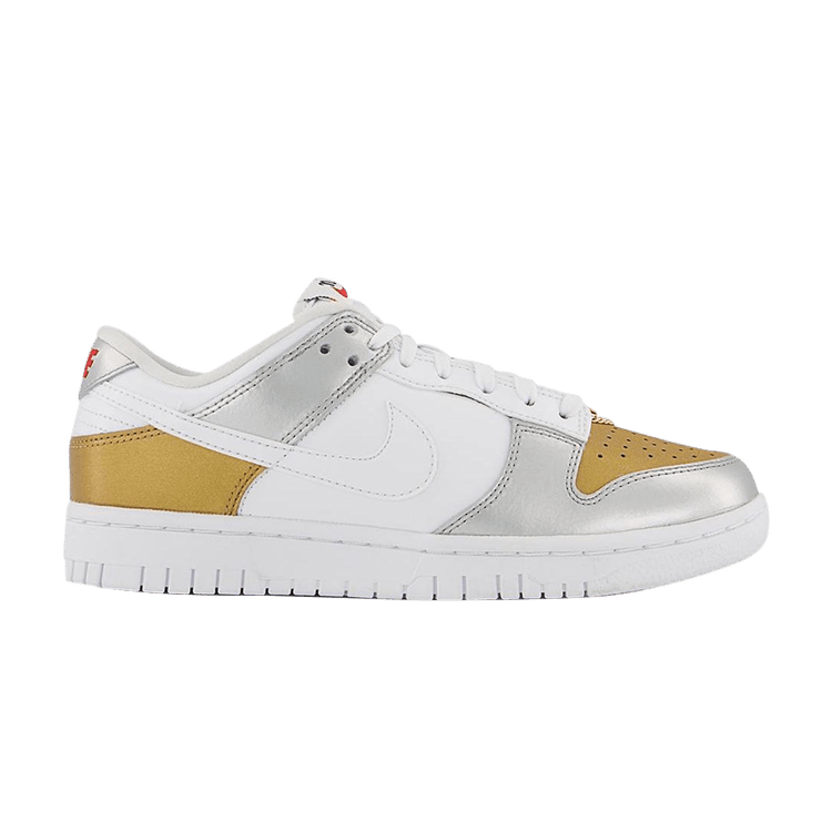 (Women) Nike Dunk Low SE ‘White Metallic Gold Silver’ DH4403-700
