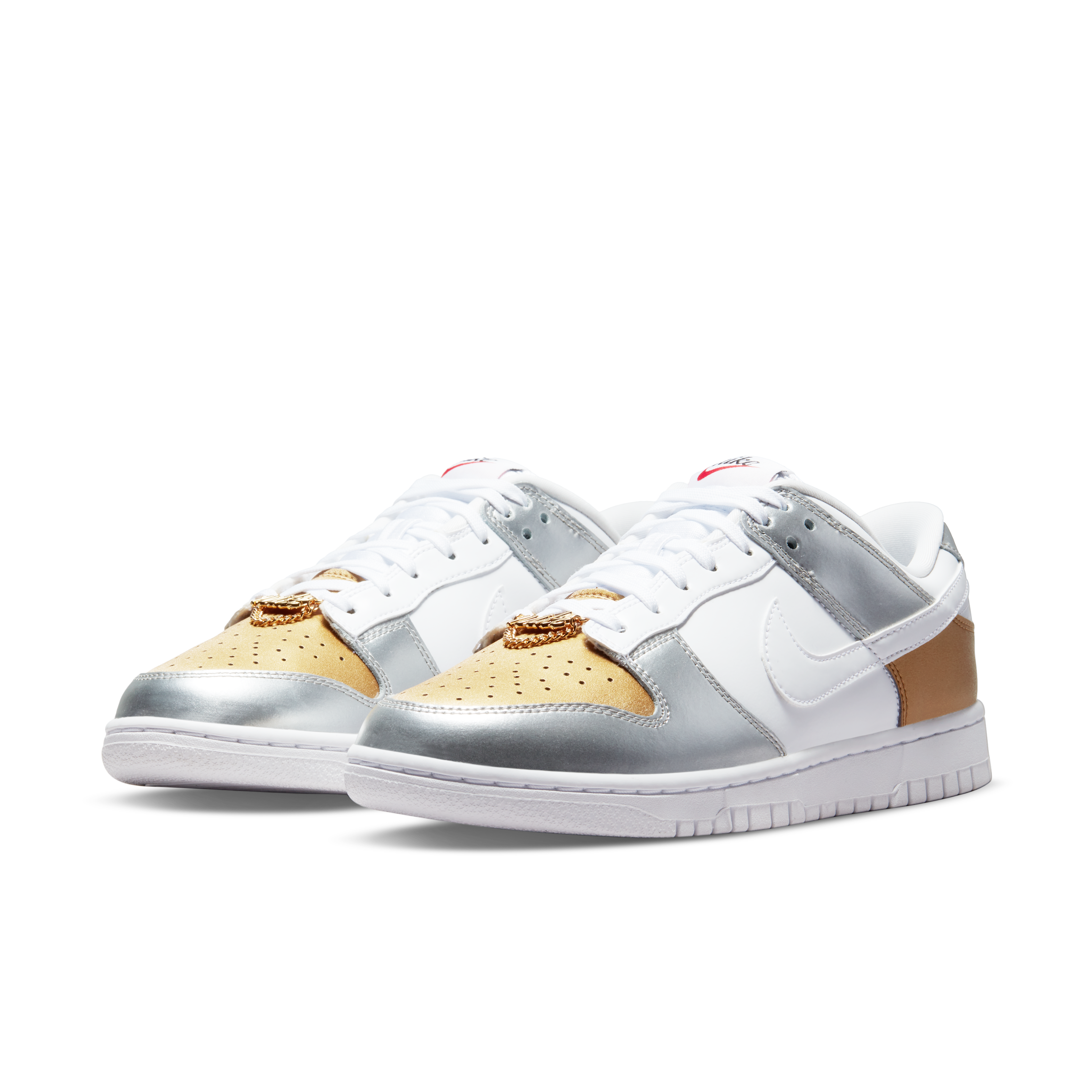 (Women) Nike Dunk Low SE ‘White Metallic Gold Silver’ DH4403-700