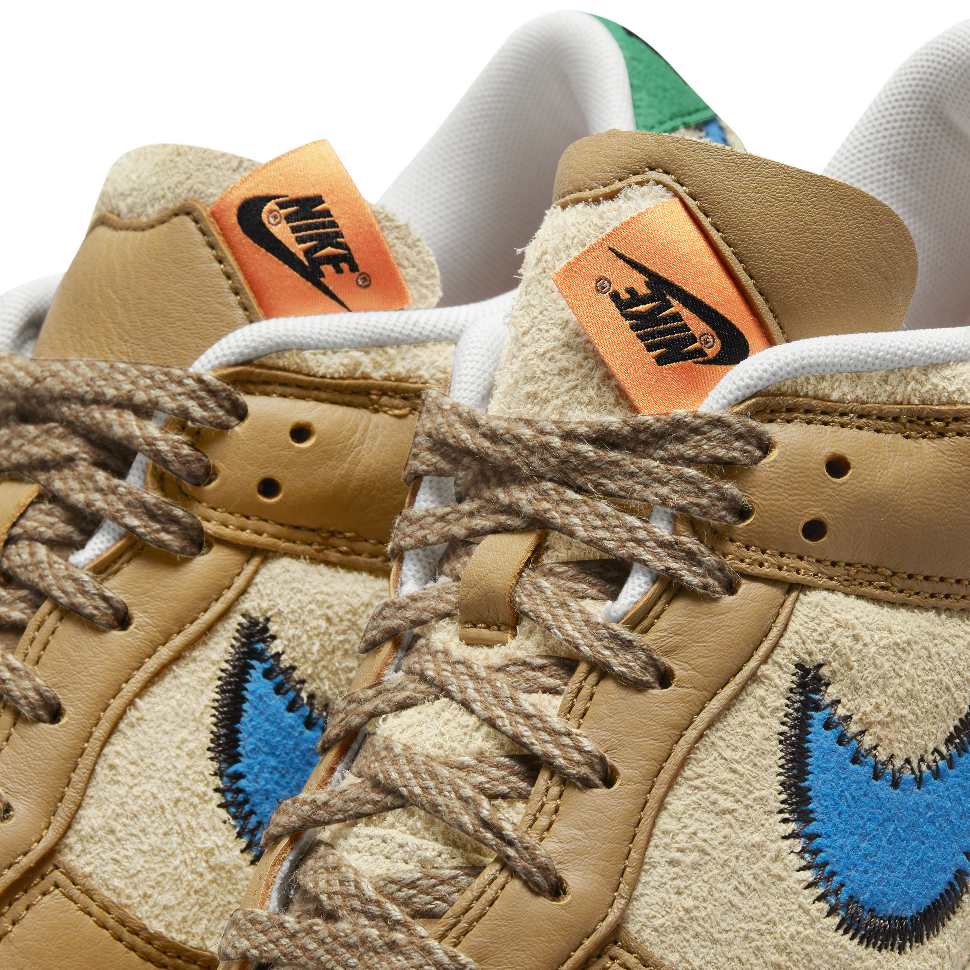 size? x Nike Dunk Low Dark Driftwood DO6712-200 Nicesnk