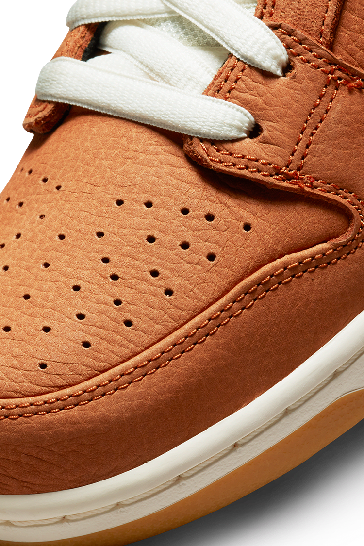 Nike SB Dunk Low Dark Russet DH1319-200 Nicesnk