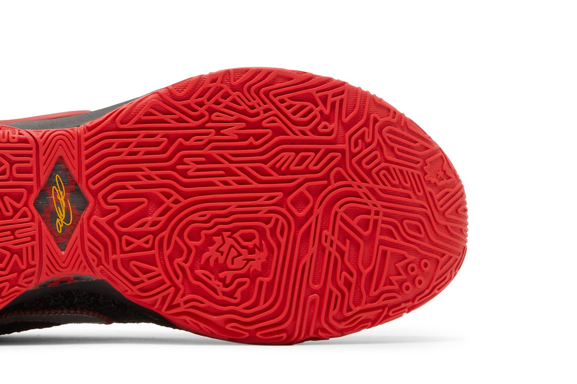 Nike LeBron 20 ‘Trinity’ DJ5423-001