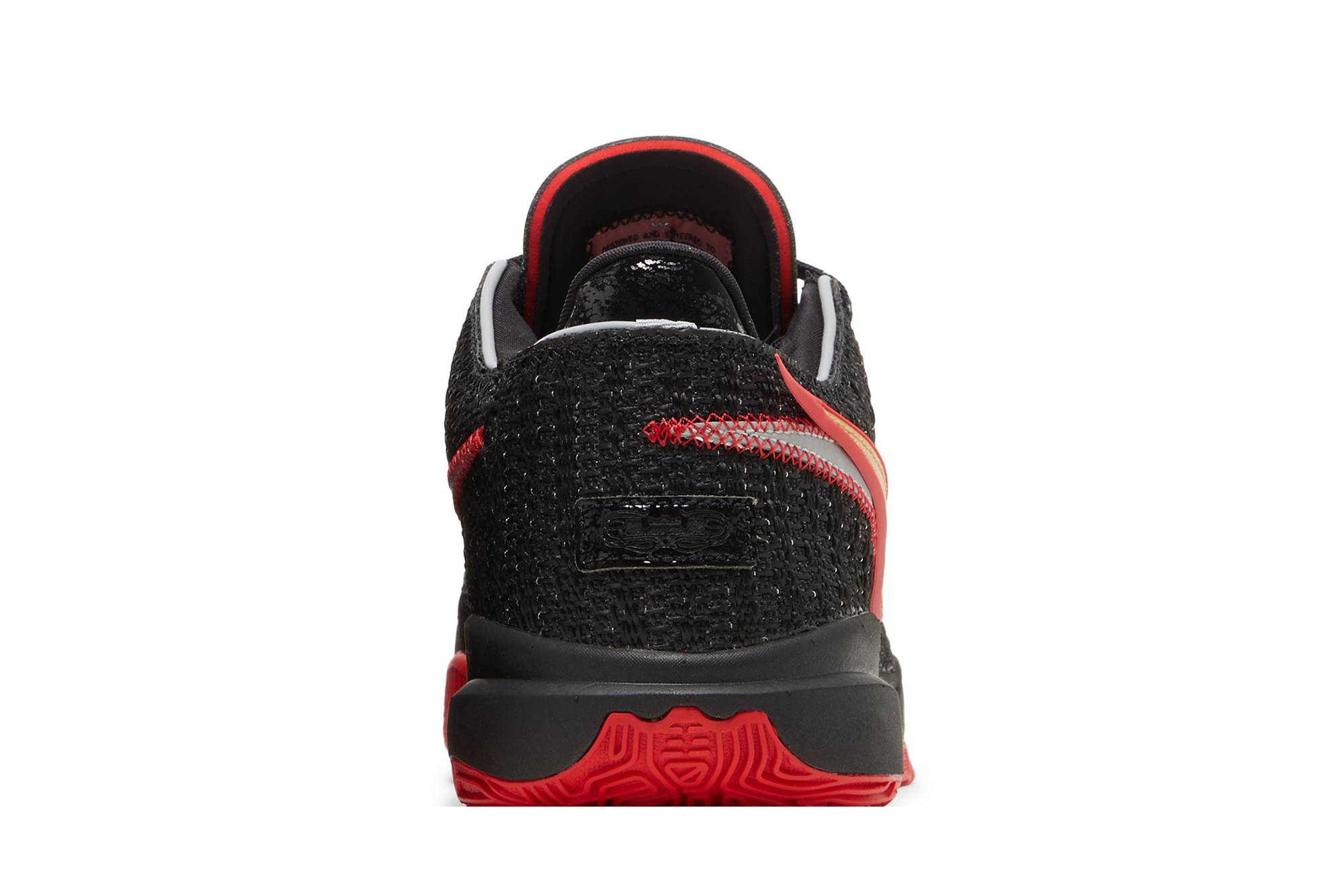 Nike LeBron 20 ‘Trinity’ DJ5423-001