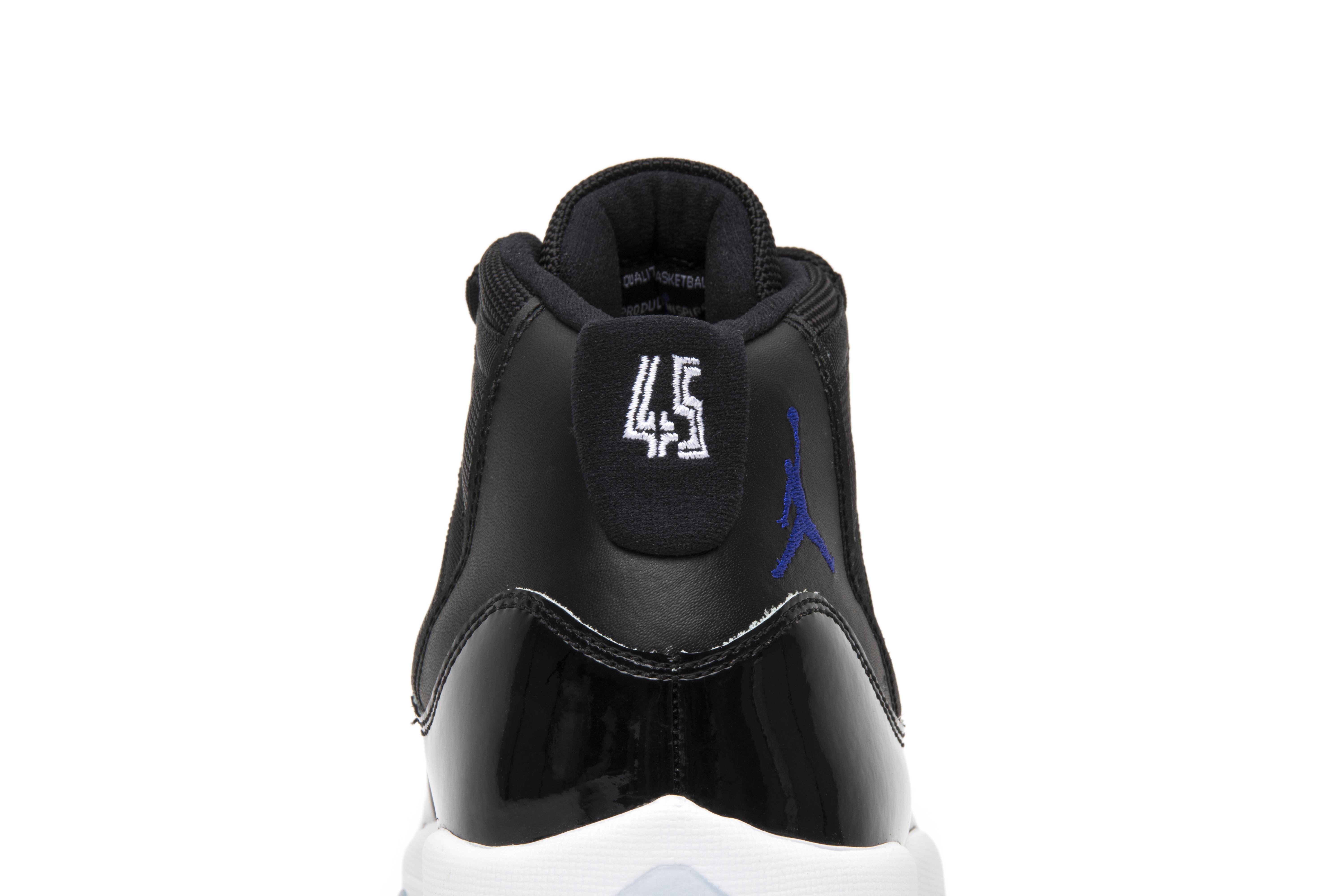 (Grade School) Air Jordan 11 Retro ‘Space Jam’ 2016 378038-003