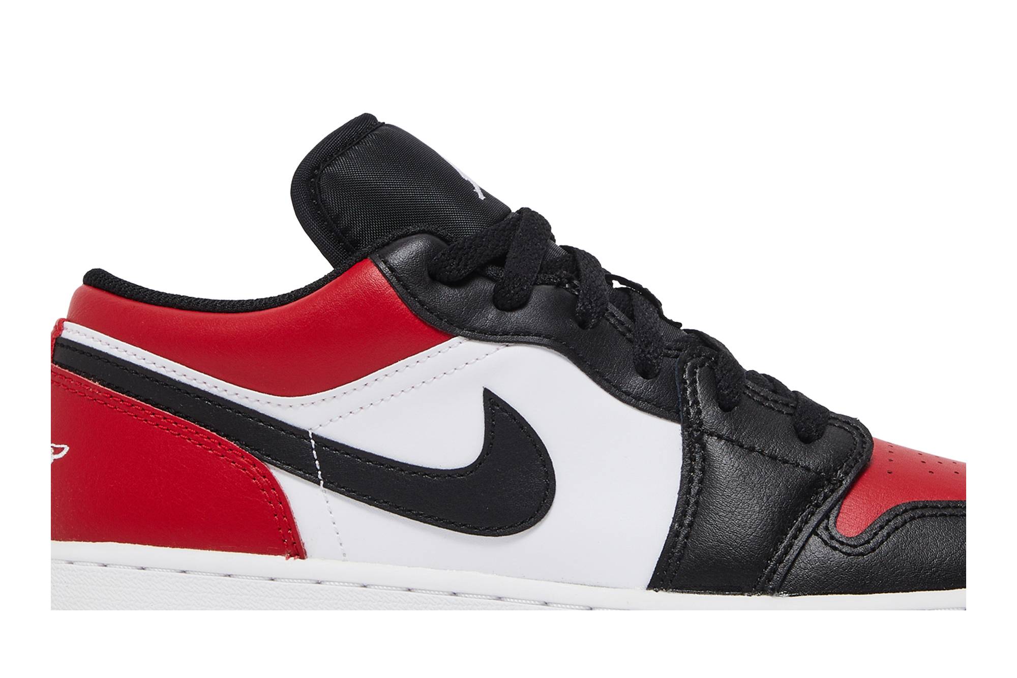 (Grade School) Air Jordan 1 Low ‘Bred Toe’ 553560-612