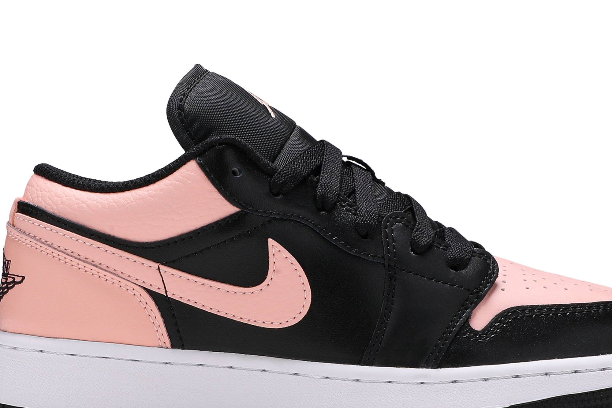 (Grade School) Air Jordan 1 Low ‘Crimson Tint’ 553560-034
