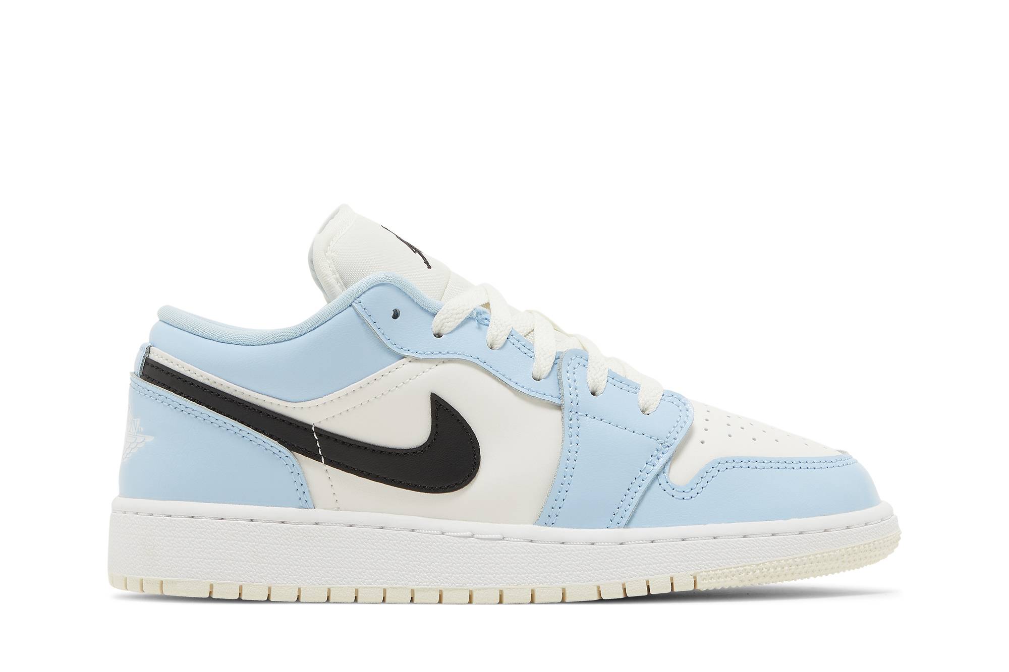 (Grade School) Air Jordan 1 Low ‘Ice Blue’ 554723-401