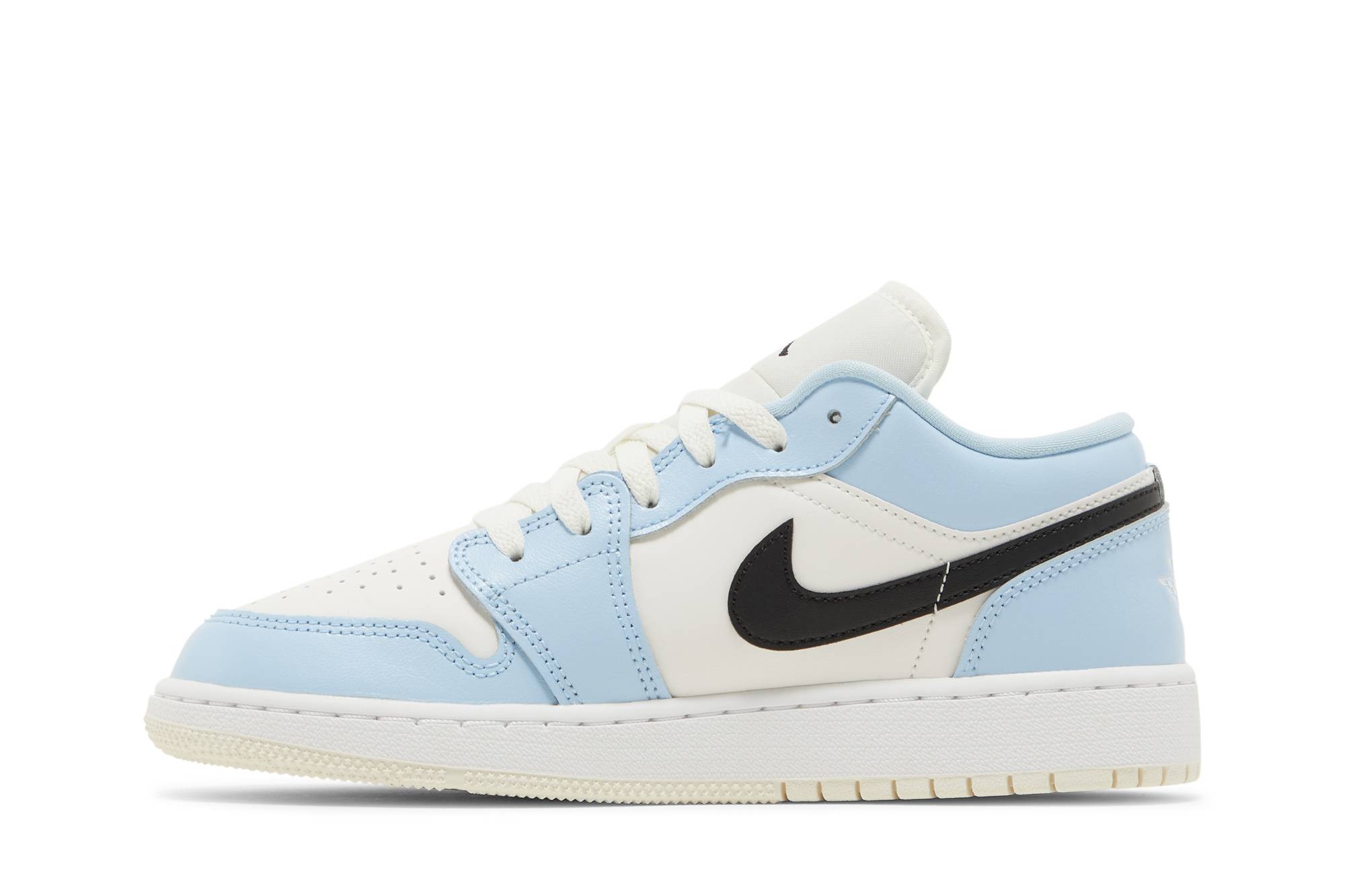 (Grade School) Air Jordan 1 Low ‘Ice Blue’ 554723-401