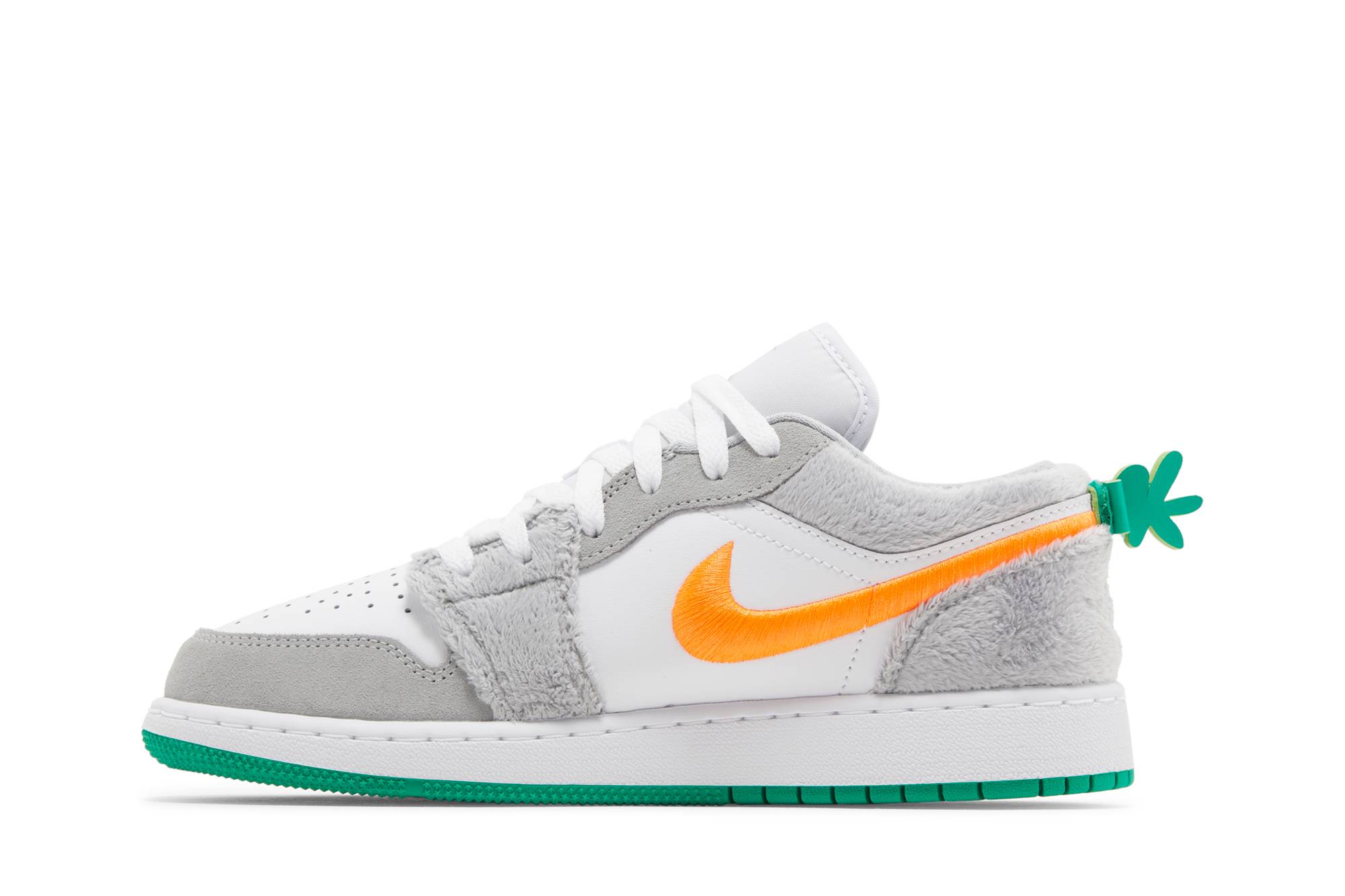 (Grade School) Air Jordan 1 Low ‘Rabbit’ DZ6333-083