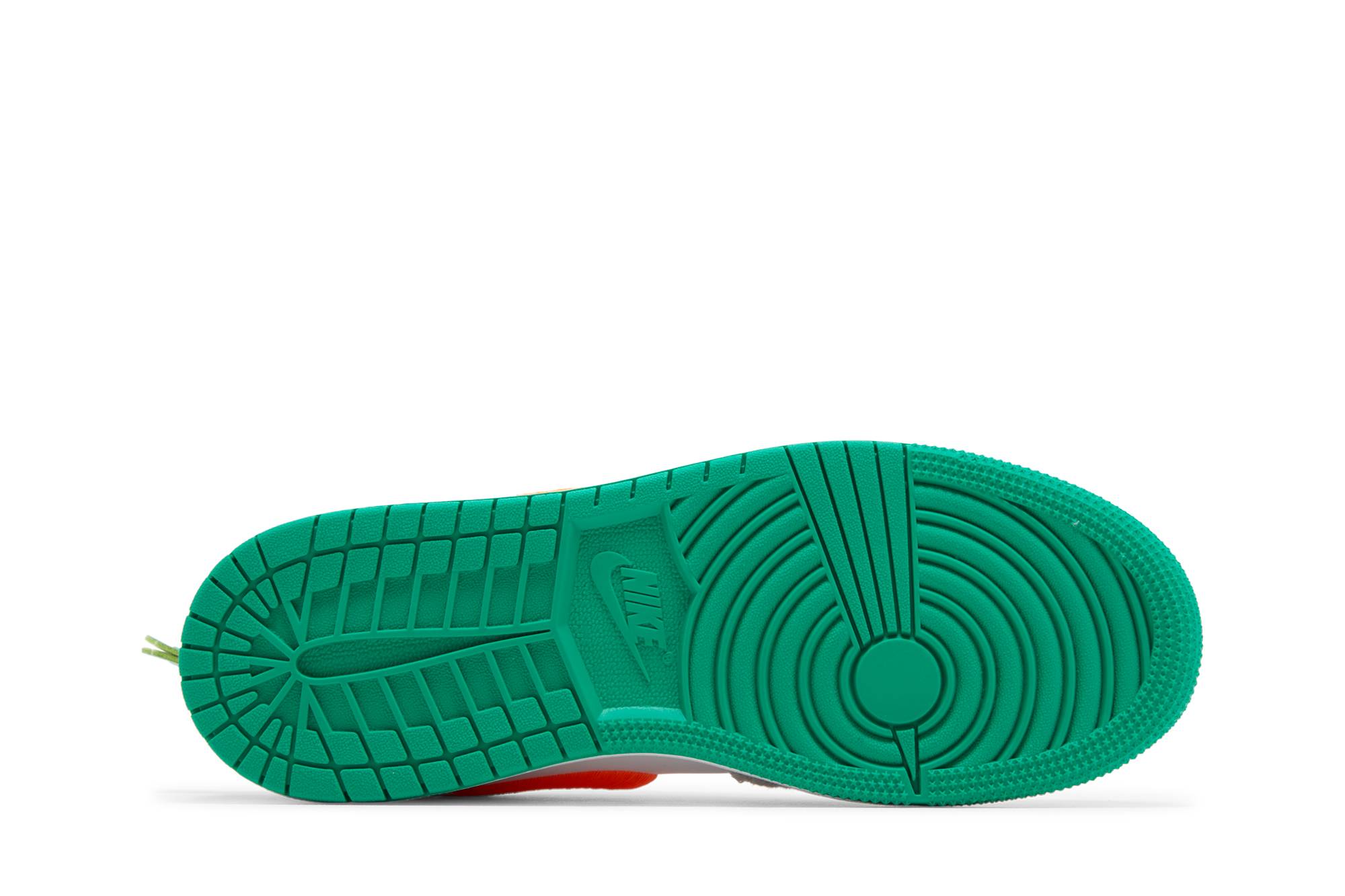 (Grade School) Air Jordan 1 Low ‘Rabbit’ DZ6333-083