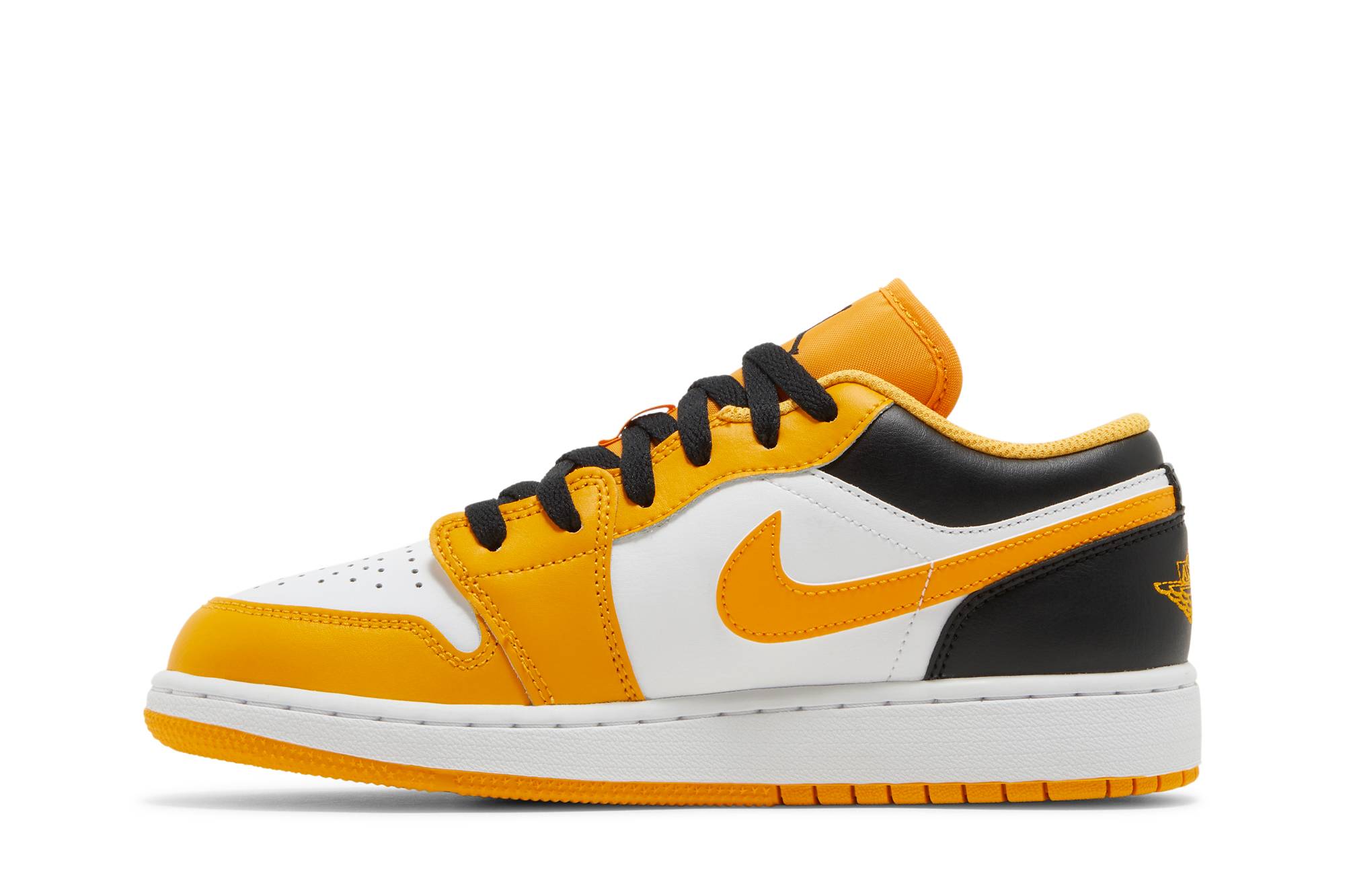 (Grade School) Air Jordan 1 Low ‘University Gold’ 553560-701