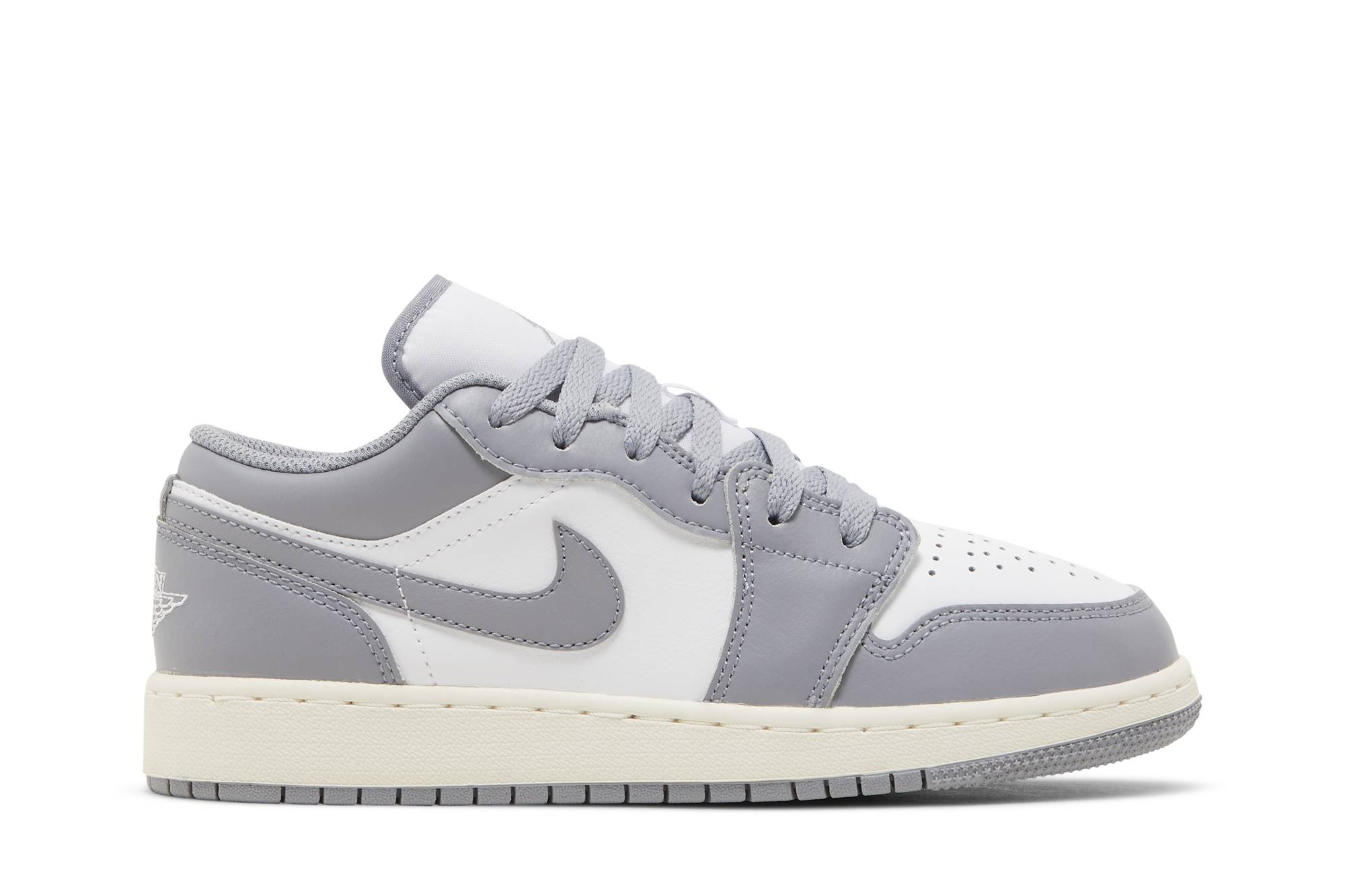 (Grade School) Air Jordan 1 Low ‘Vintage Grey’ 553560-053