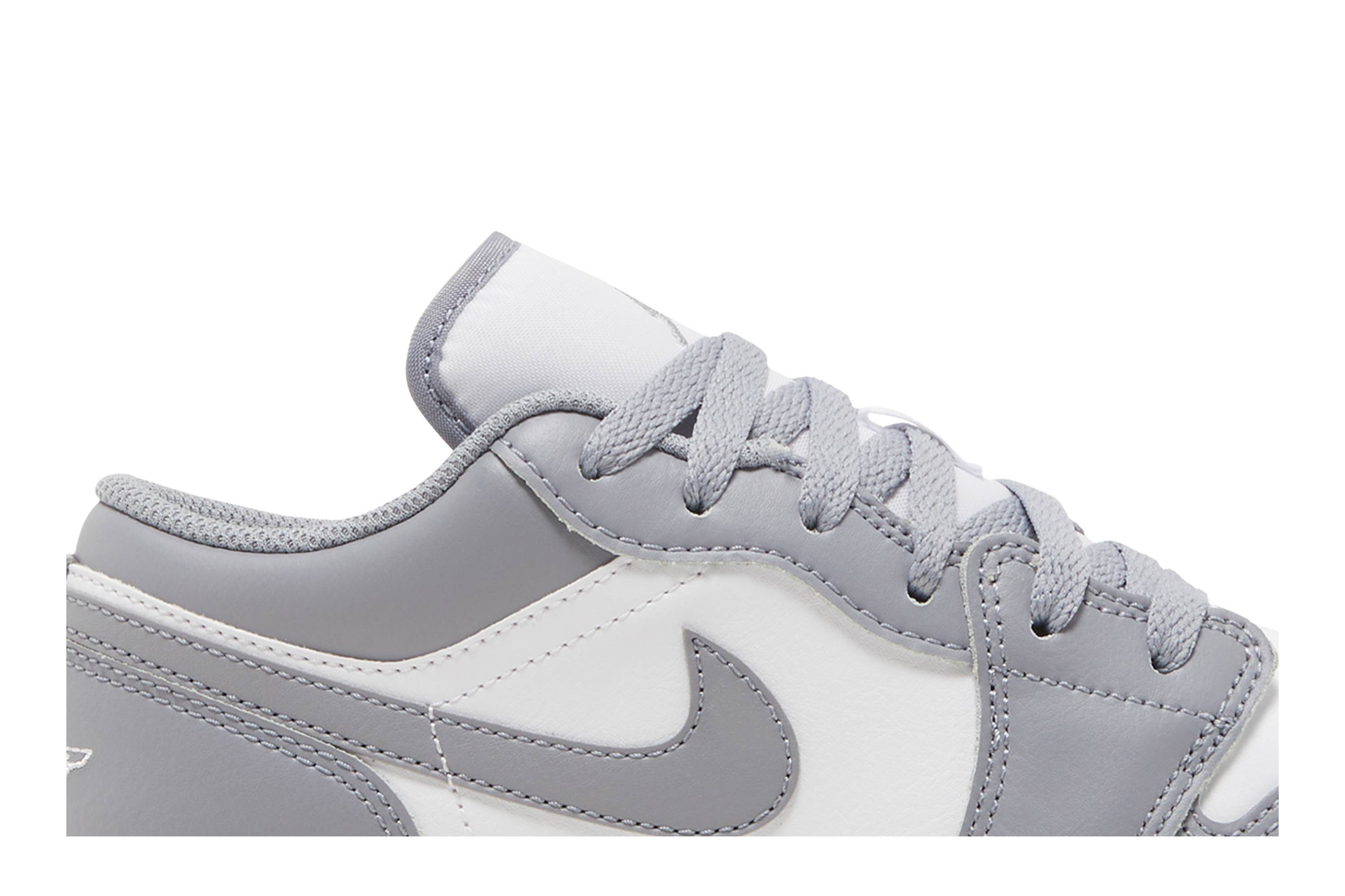 (Grade School) Air Jordan 1 Low ‘Vintage Grey’ 553560-053