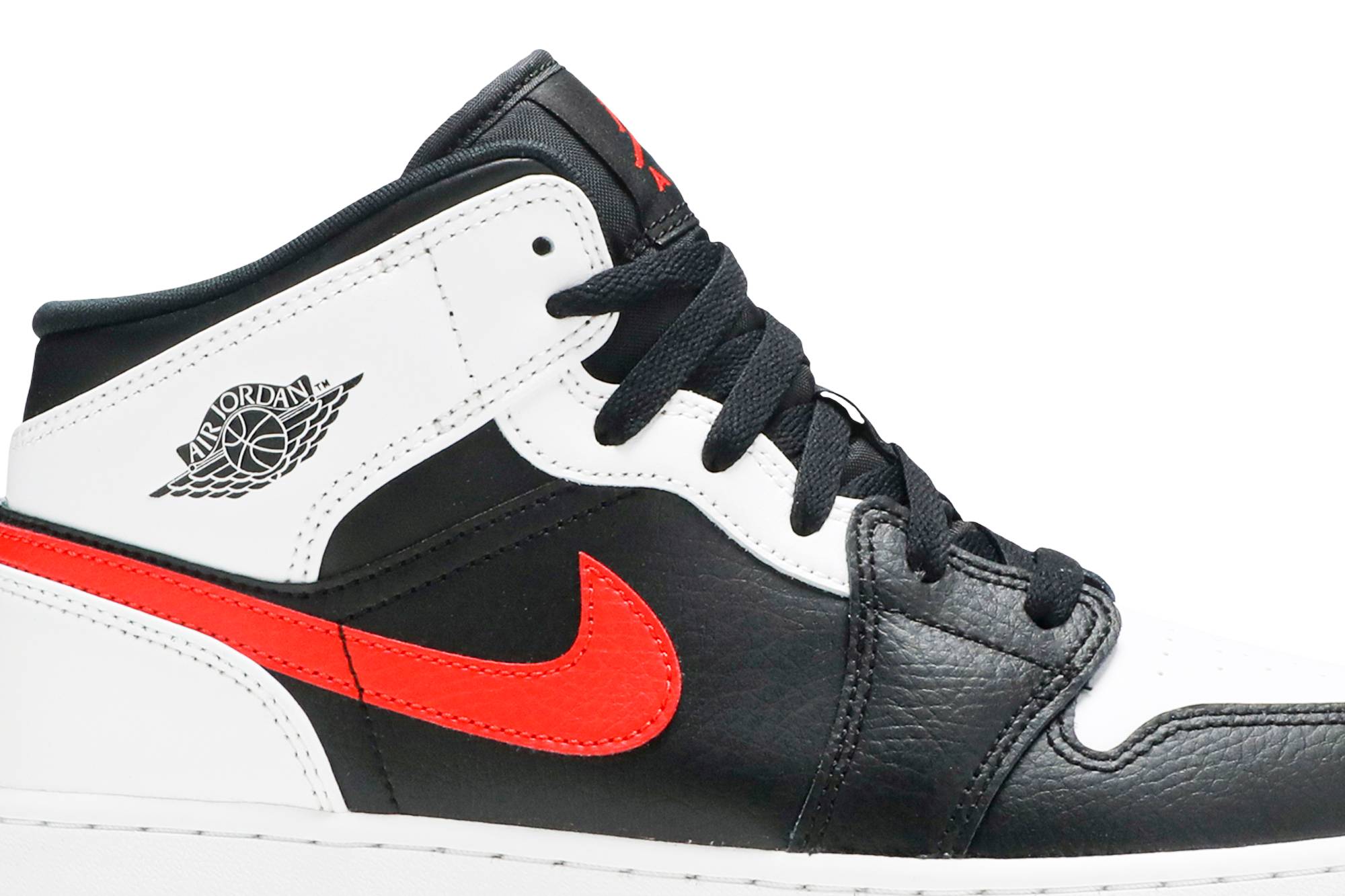 (Grade School) Air Jordan 1 Mid ‘Chile Red’ 554725-075