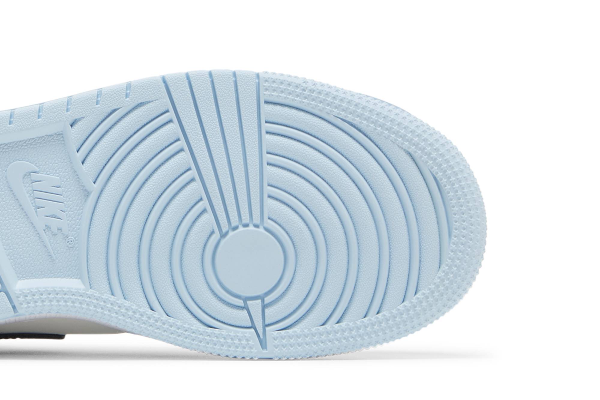 (Grade School) Air Jordan 1 Mid ‘Ice Blue’ 555112-401