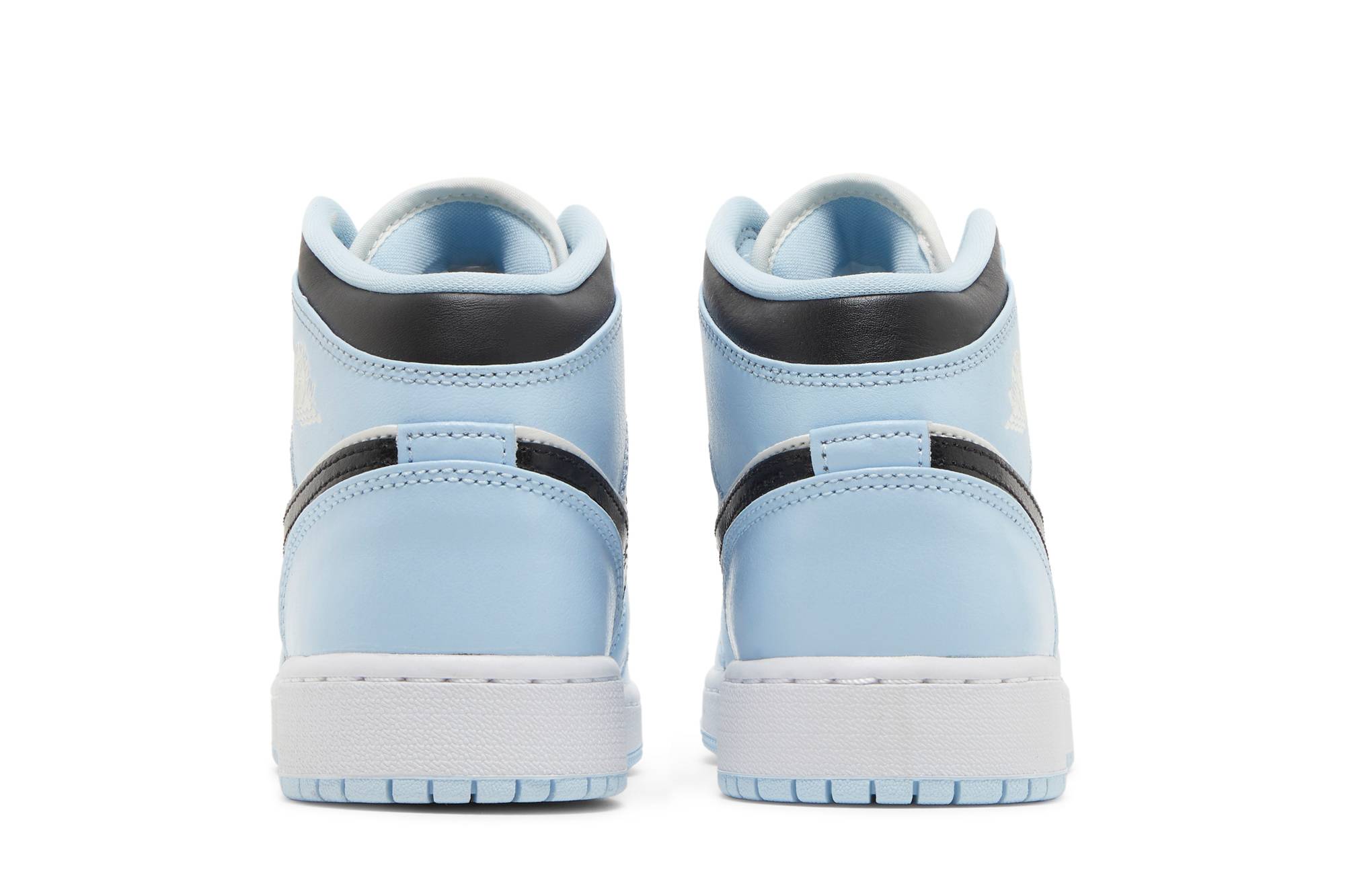 (Grade School) Air Jordan 1 Mid ‘Ice Blue’ 555112-401