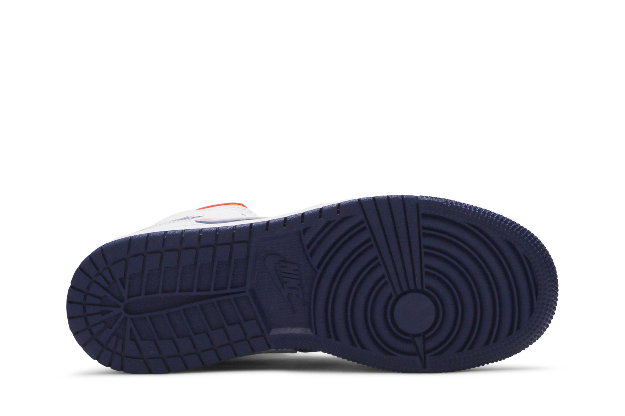 (Grade School) Air Jordan 1 Mid ‘White Deep Royal Blue’ 554725-131