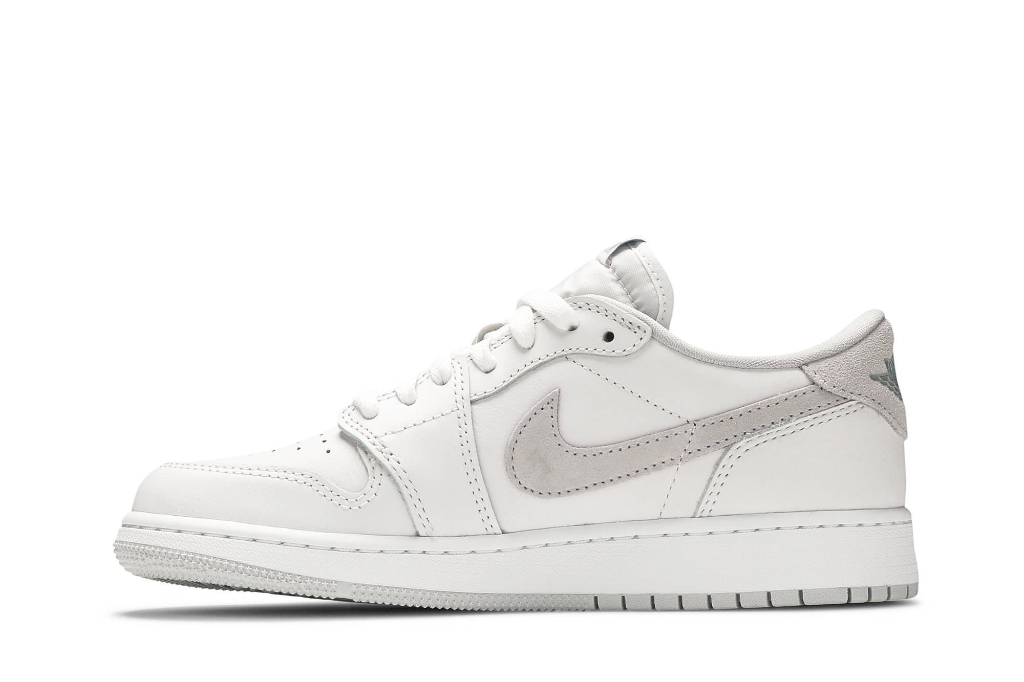 (Grade School) Air Jordan 1 Retro Low OG Neutral Grey 2021 CZ0858-100 Nicesnk