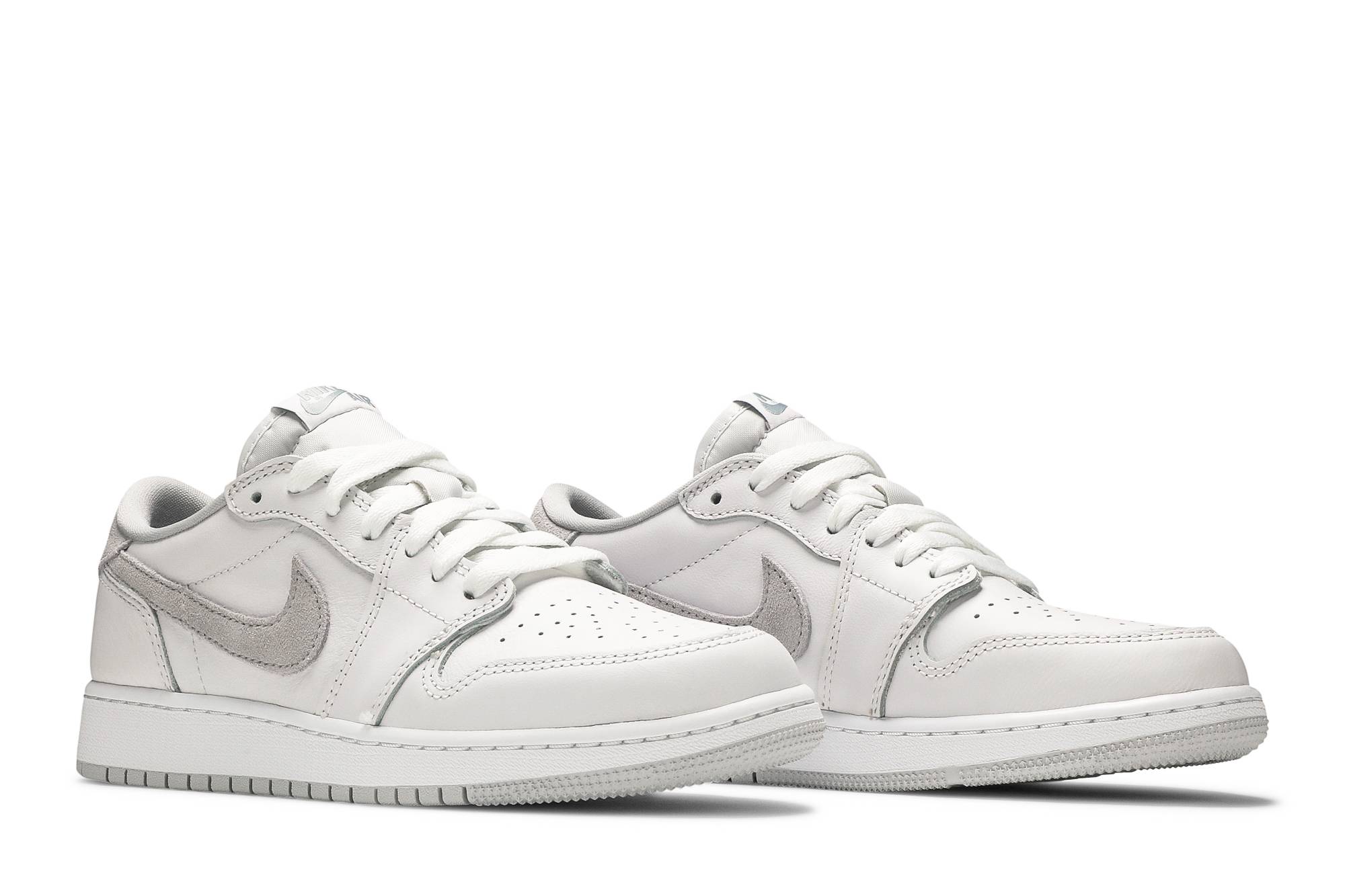 (Grade School) Air Jordan 1 Retro Low OG Neutral Grey 2021 CZ0858-100 Nicesnk