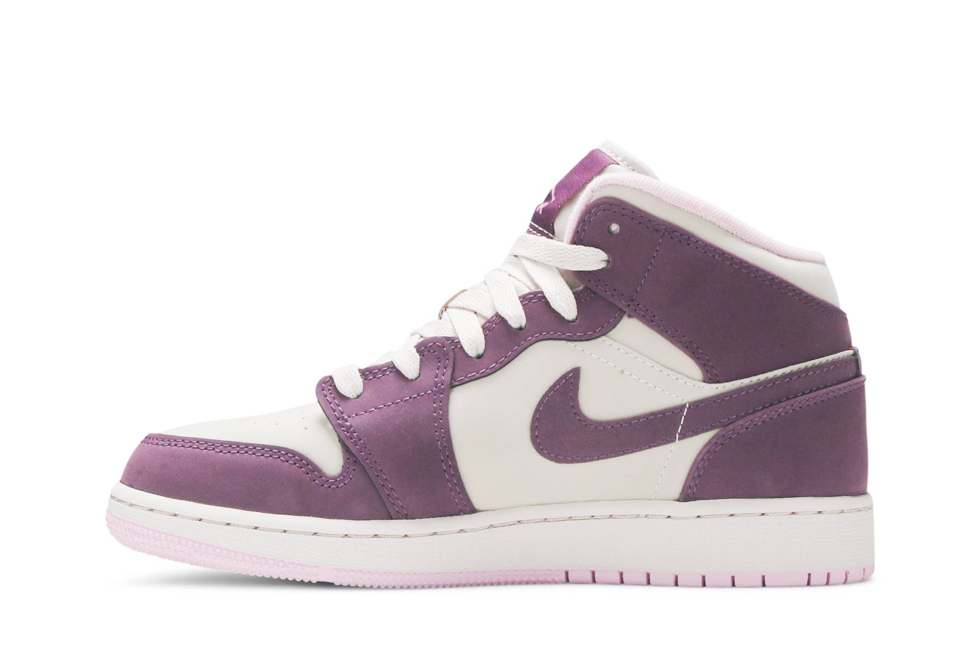 (Grade School) Air Jordan 1 Retro Mid ‘Pro Purple’ 555112-500