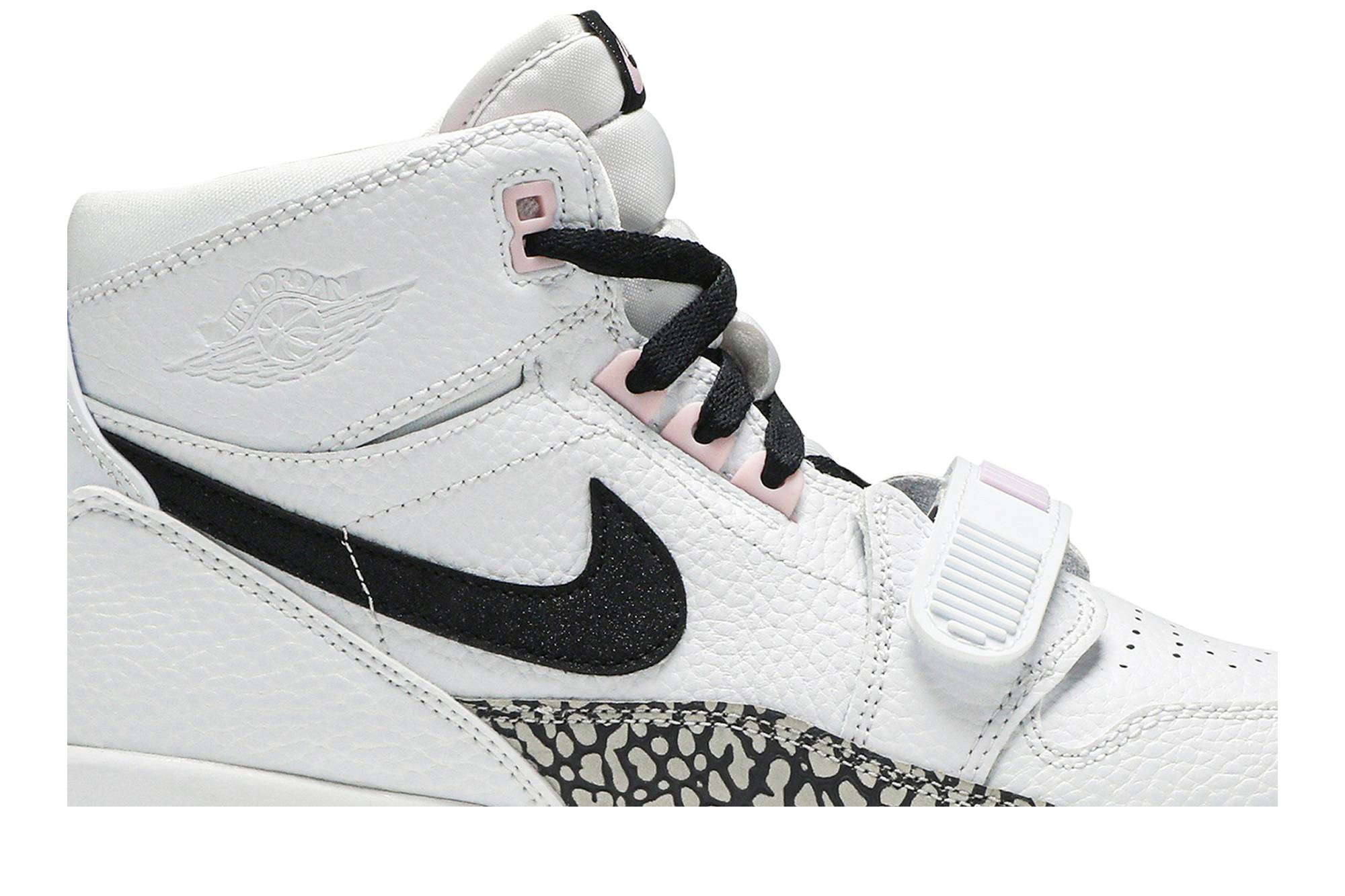 (Grade School) Air Jordan Legacy 312 ‘White Black Pink Foam’ AT4040-106