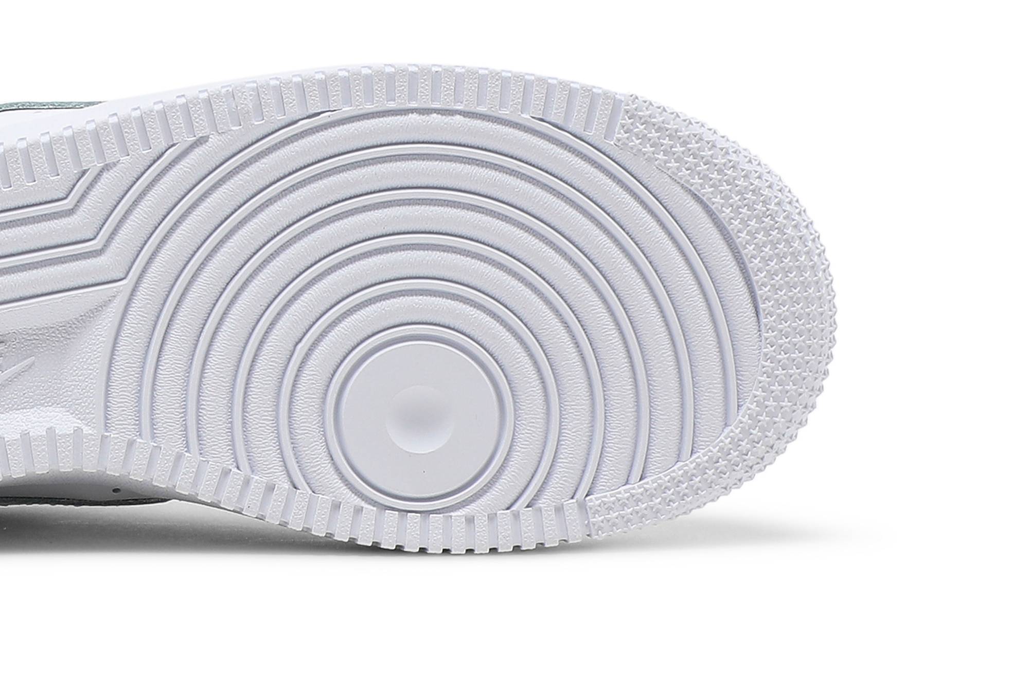 (Grade School) Nike Air Force 1 LE ‘Triple White’ DH2920-111