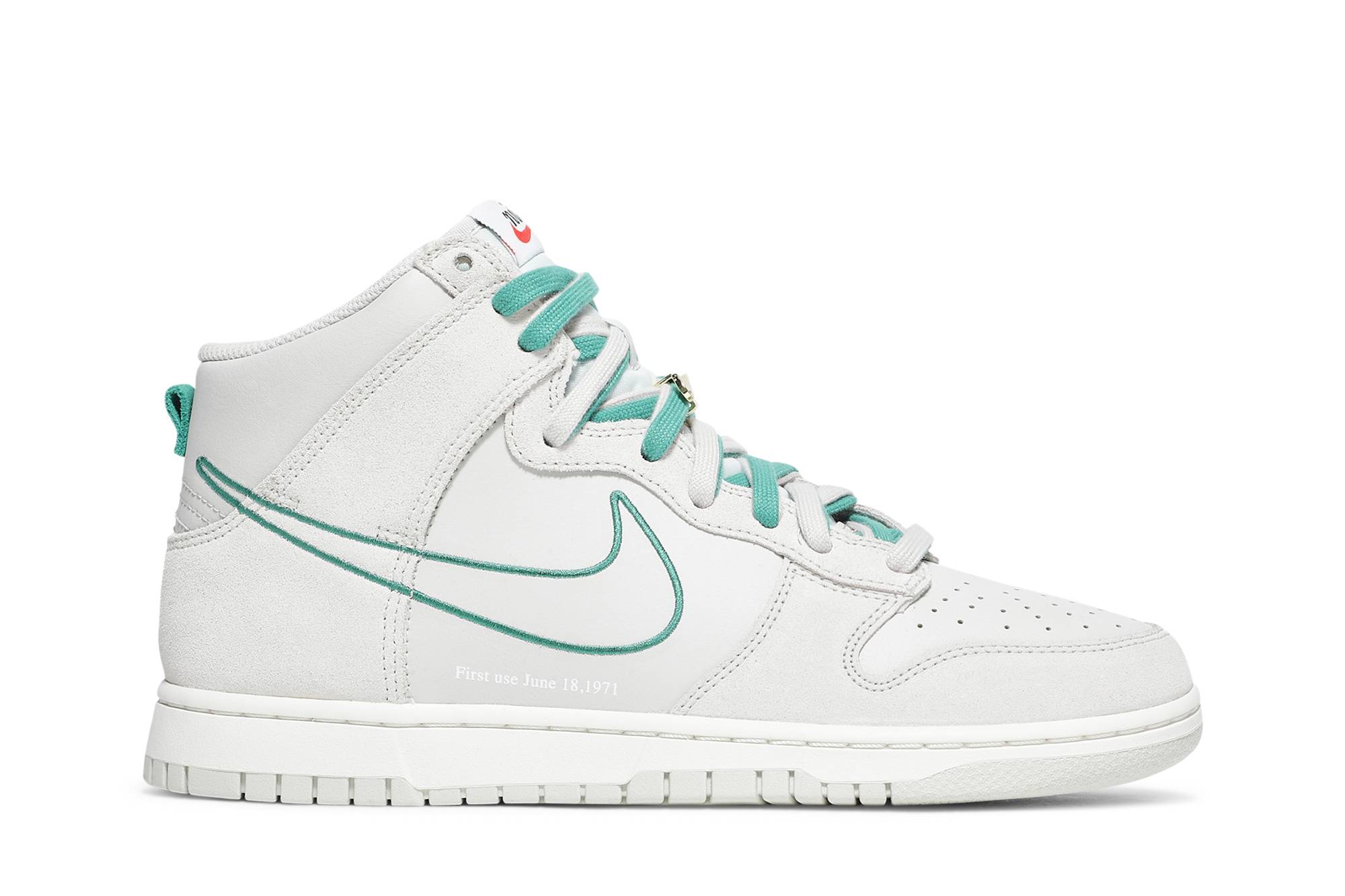 (Grade School) Nike Dunk High SE First Use Pack – Green Noise DD0733-001 Nicesnk