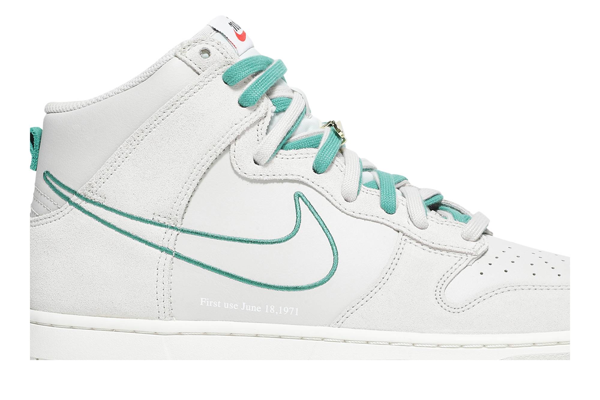 (Grade School) Nike Dunk High SE First Use Pack – Green Noise DD0733-001 Nicesnk