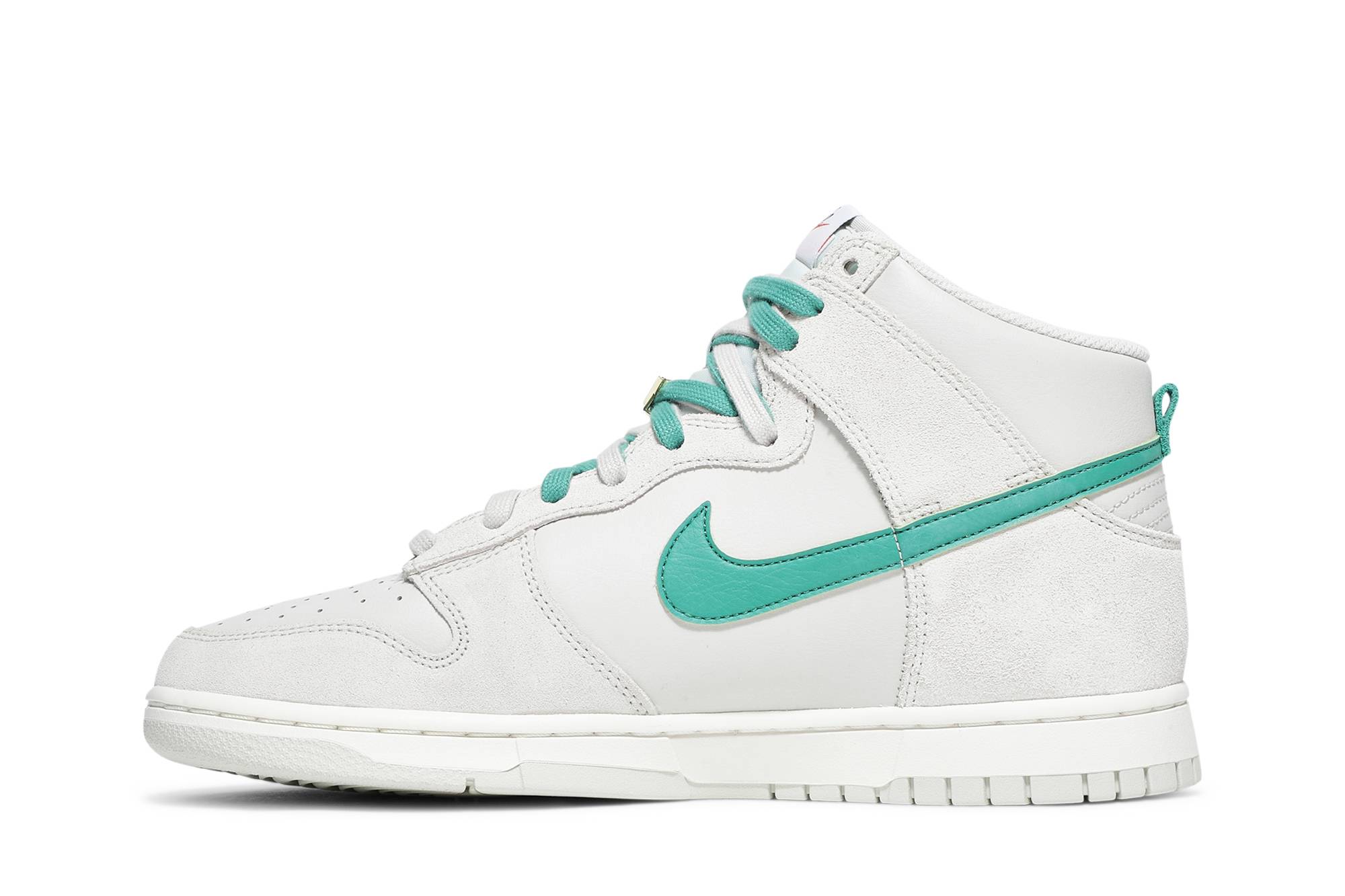 (Grade School) Nike Dunk High SE First Use Pack – Green Noise DD0733-001 Nicesnk