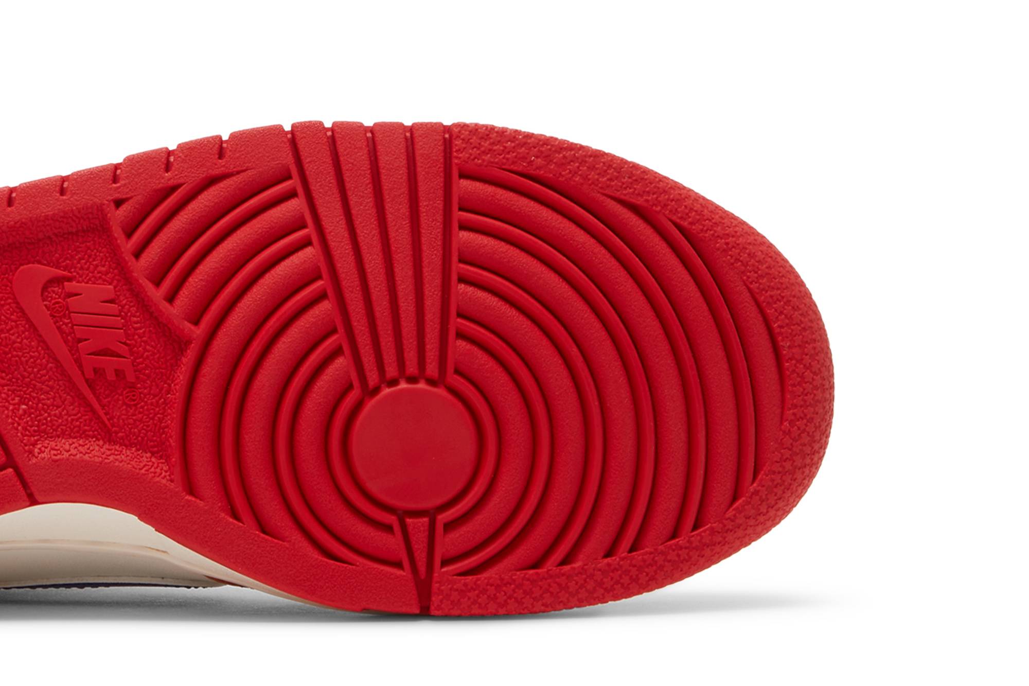 (Grade School) Nike Dunk Low ‘Gradient Swoosh’ DH9765-101