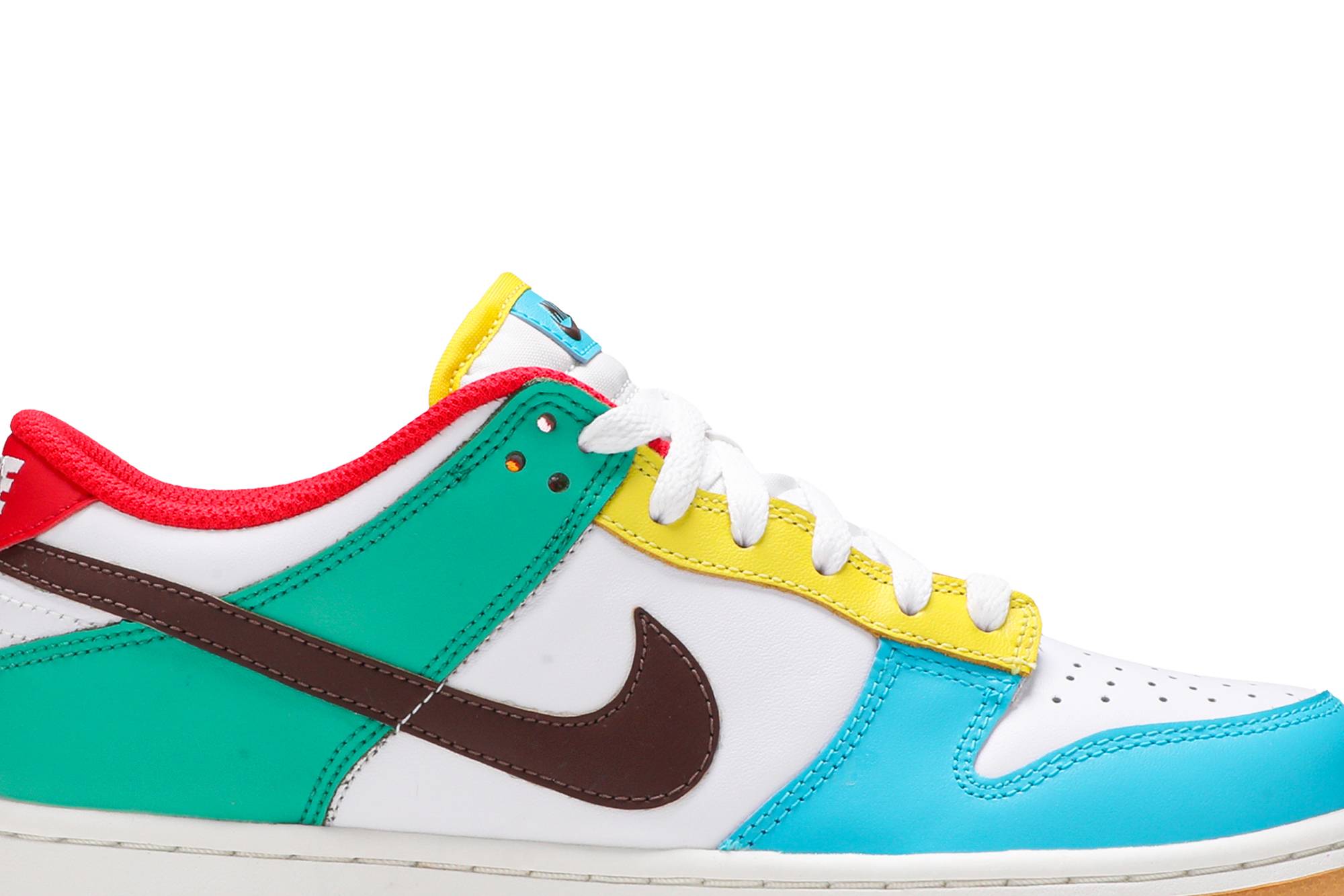 (Grade School) Nike Dunk Low SE Free.99 – White CZ2496-100 Nicesnk