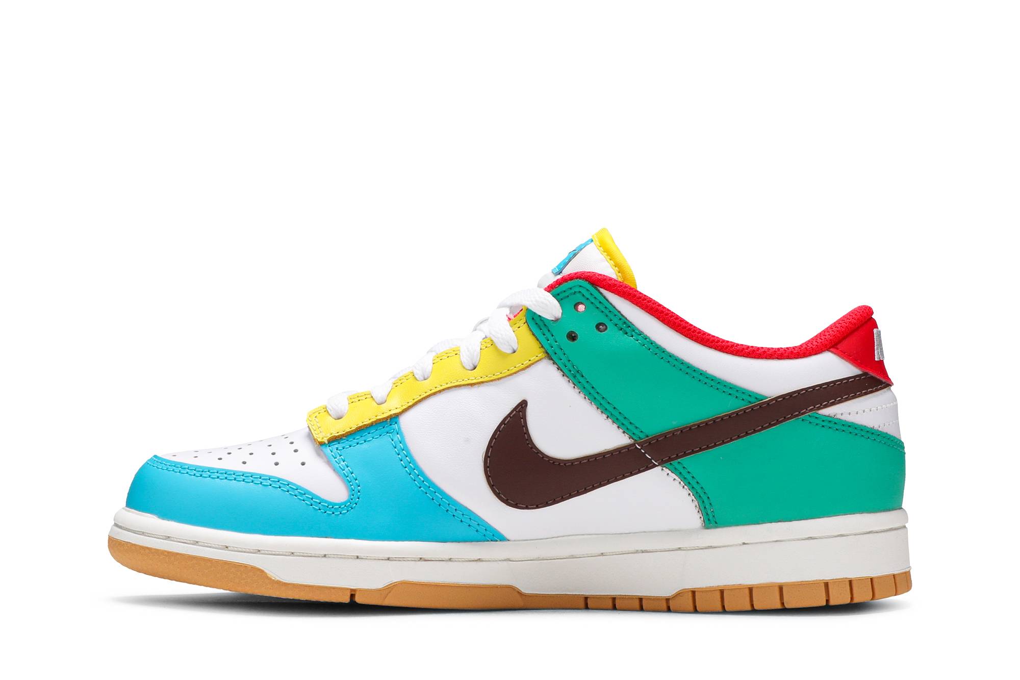 (Grade School) Nike Dunk Low SE Free.99 – White CZ2496-100 Nicesnk