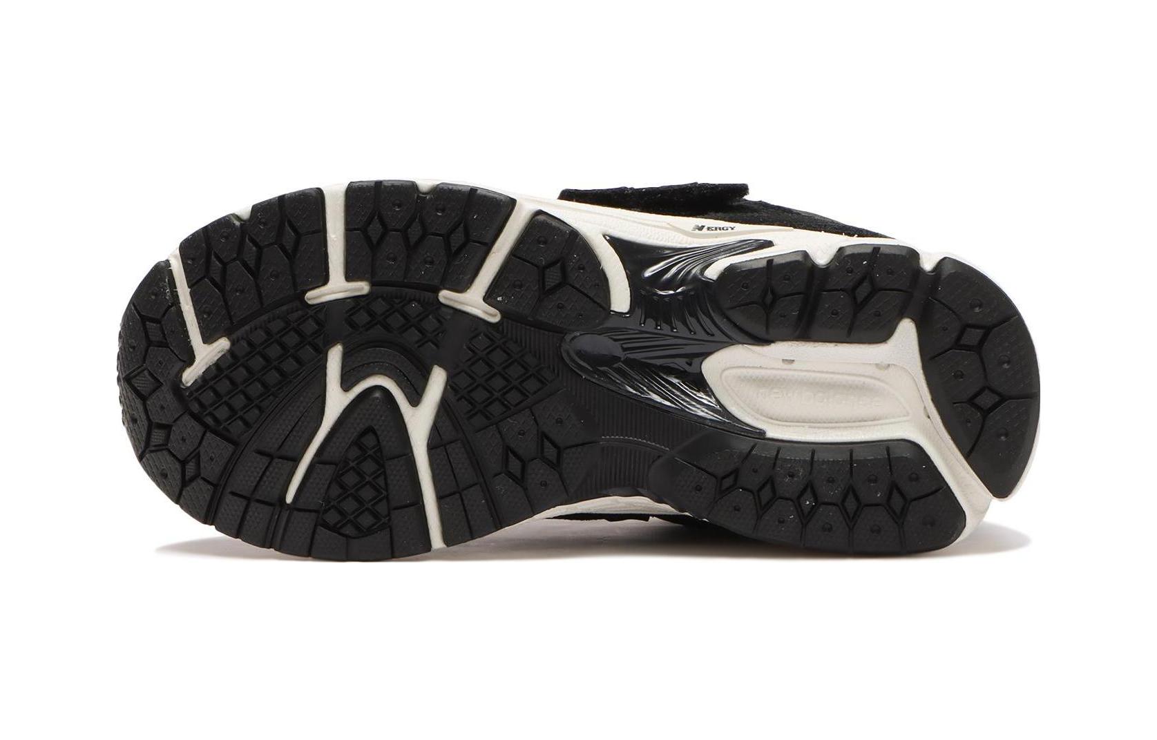 (Preschool) New Balance 2002R Hook & Loop Black White PV2002BK Nicesnk