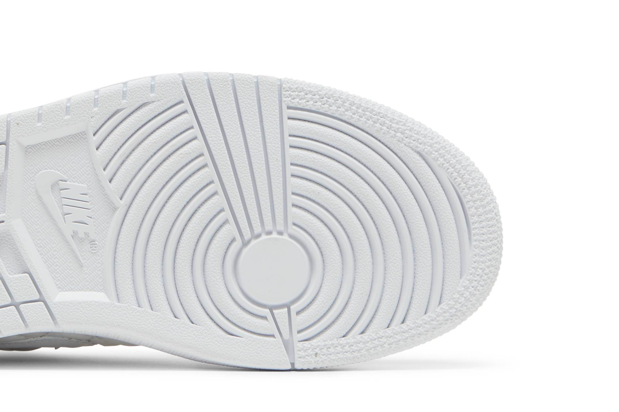 (Women) Air Jordan 1 Low Quilted ‘Triple White’ DB6480-100
