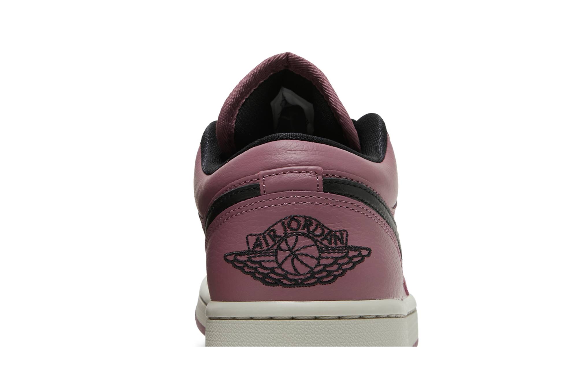 (Women) Air Jordan 1 Low SE ‘Light Mulberry’ DC7268-500