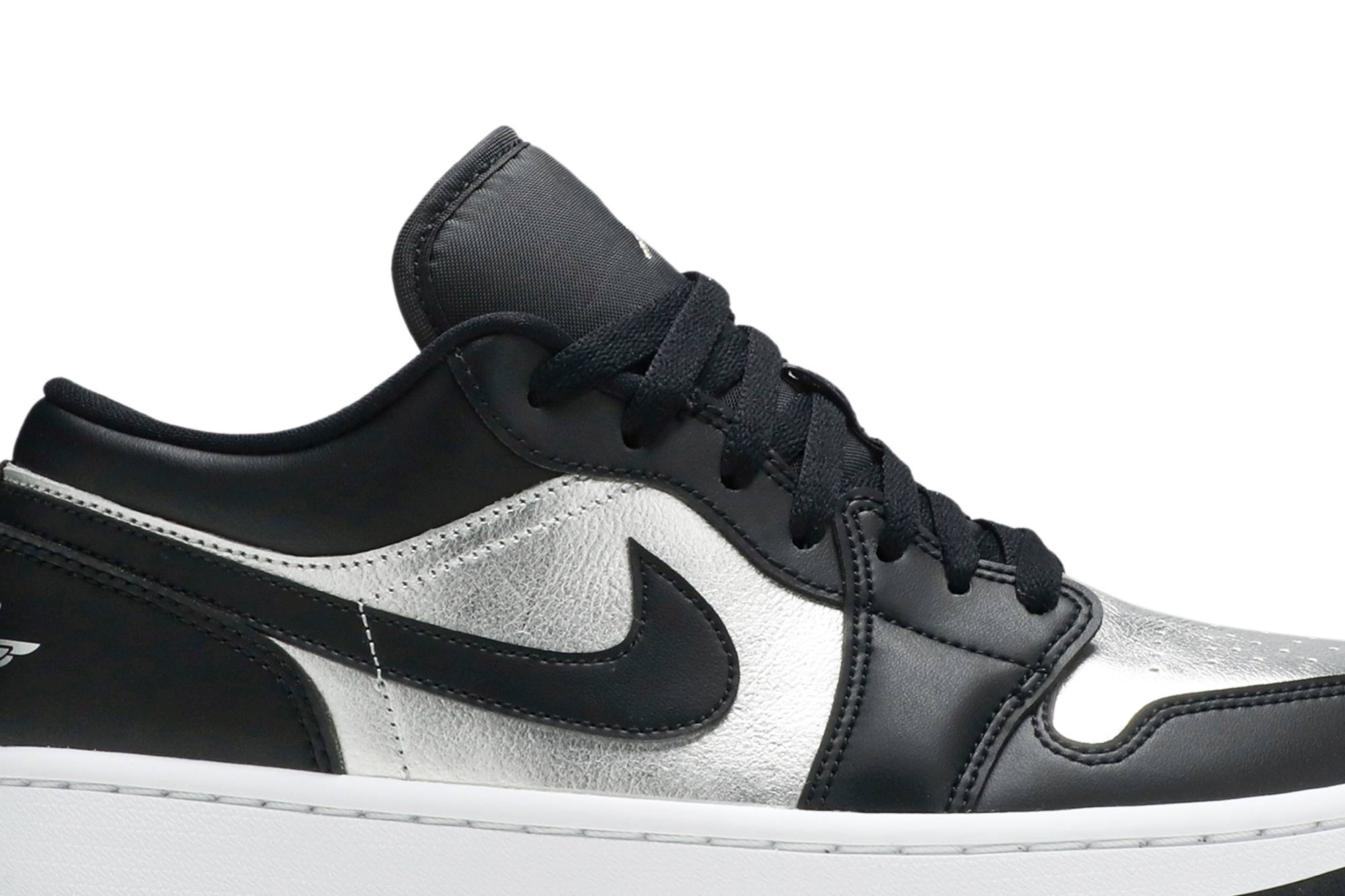 (Women) Air Jordan 1 Low SE Silver Toe DA5551-001 Nicesnk
