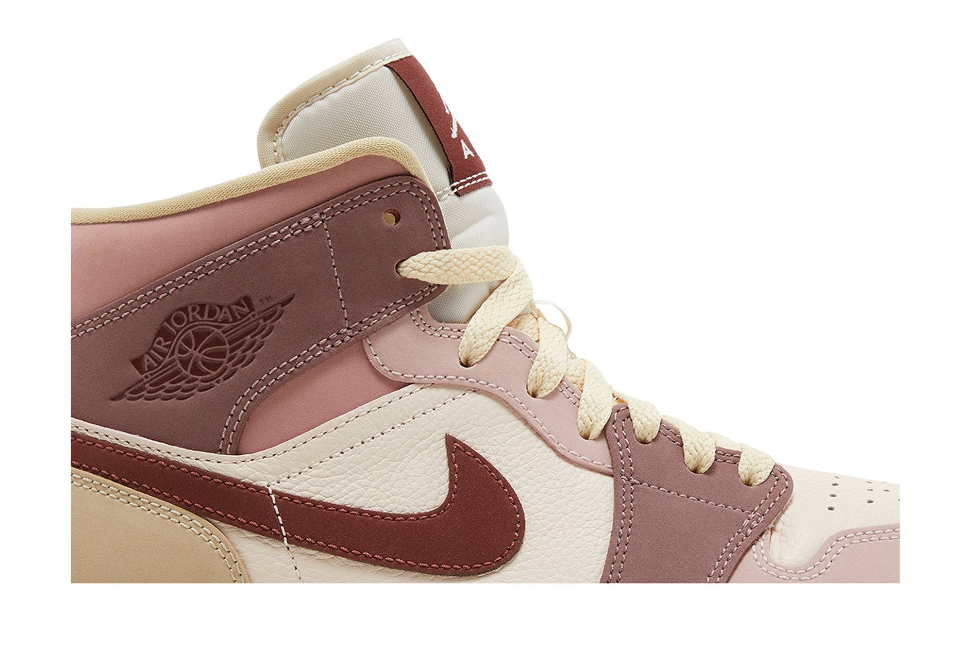 (Women) Air Jordan 1 Mid ‘Dark Pony’ DO7440-821