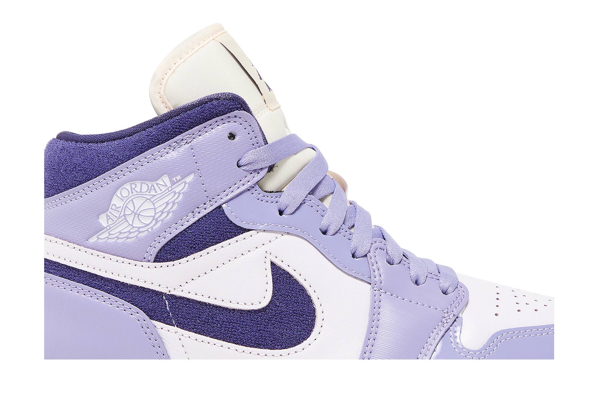 (Women) Air Jordan 1 Mid ‘Purple Chenille’ DZ3745-500