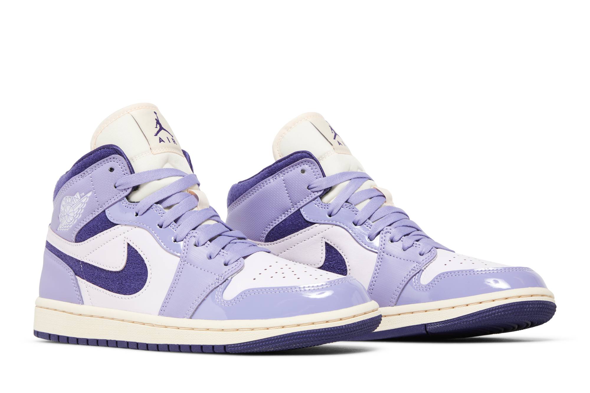 (Women) Air Jordan 1 Mid ‘Purple Chenille’ DZ3745-500