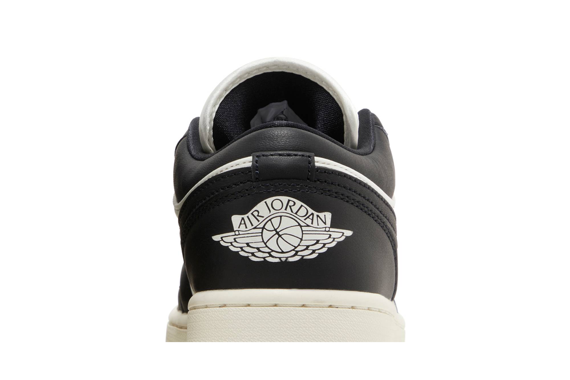 (Women) Air Jordan Air 1 Low SE ‘Vintage Panda’ FB9893-101