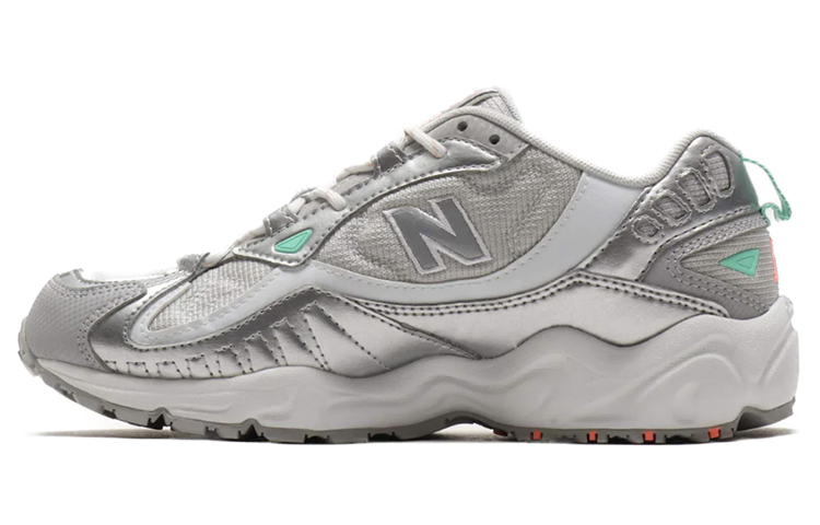 (Women) New Balance 703 Series Silver Gray WL703BE Nicesnk