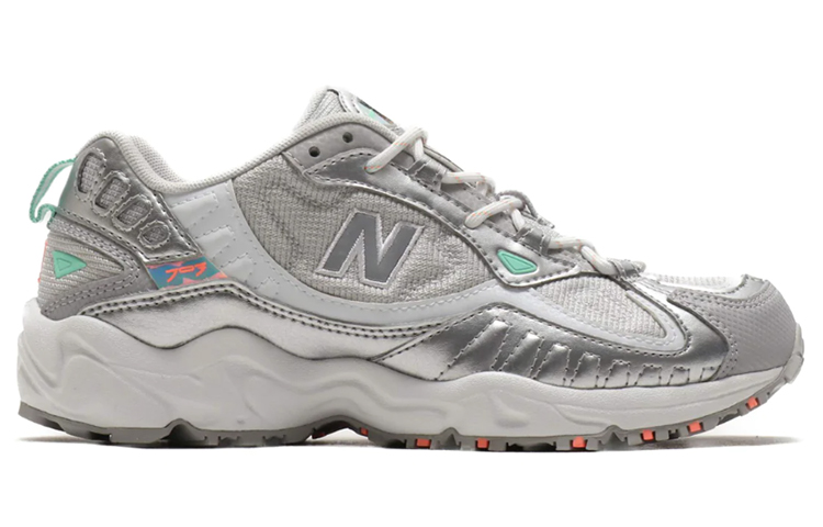 (Women) New Balance 703 Series Silver Gray WL703BE Nicesnk