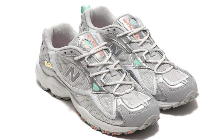 (Women) New Balance 703 Series Silver Gray WL703BE Nicesnk