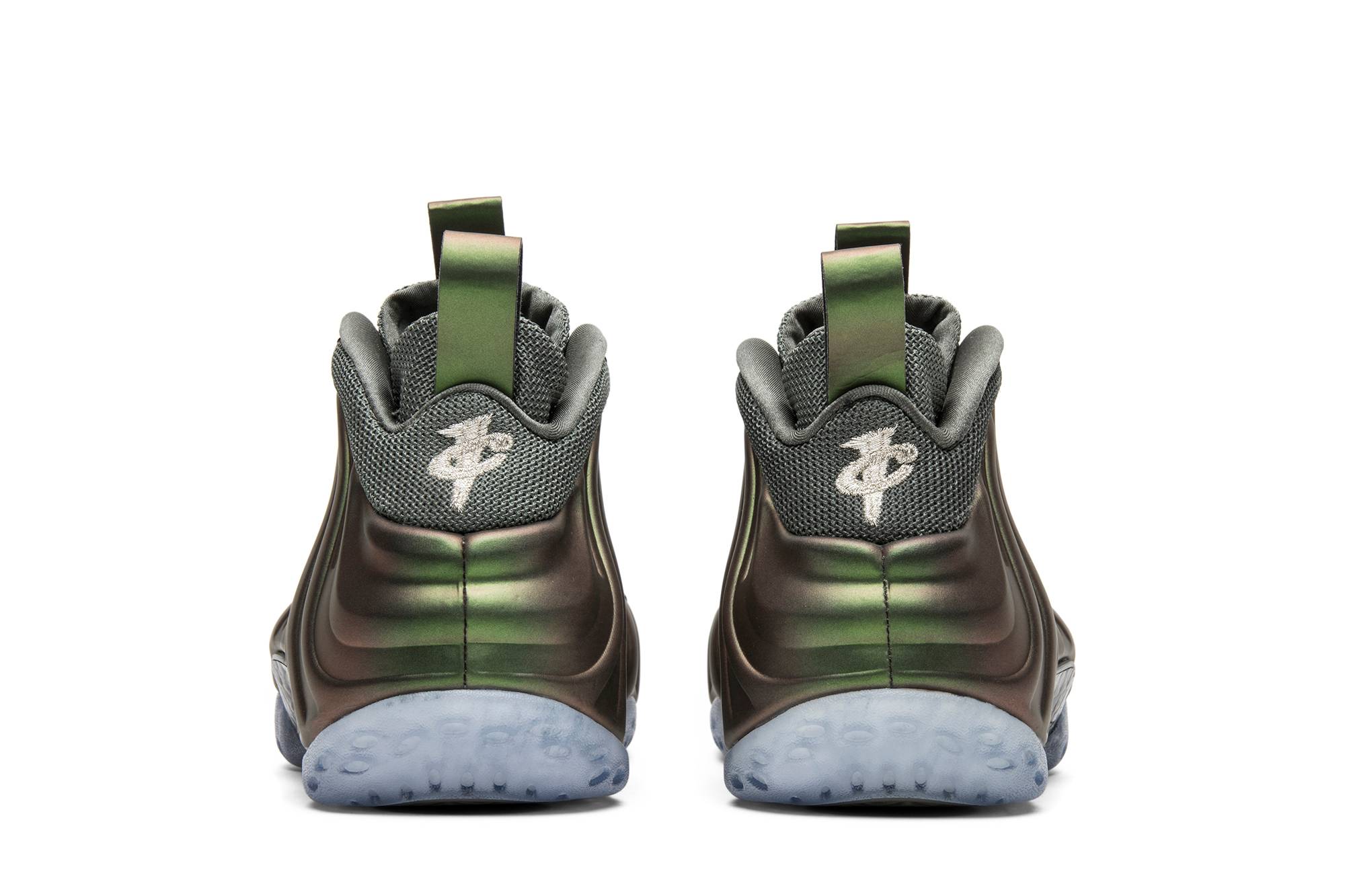 (Women) Nike Air Foamposite One ‘Shine’ AA3963-001