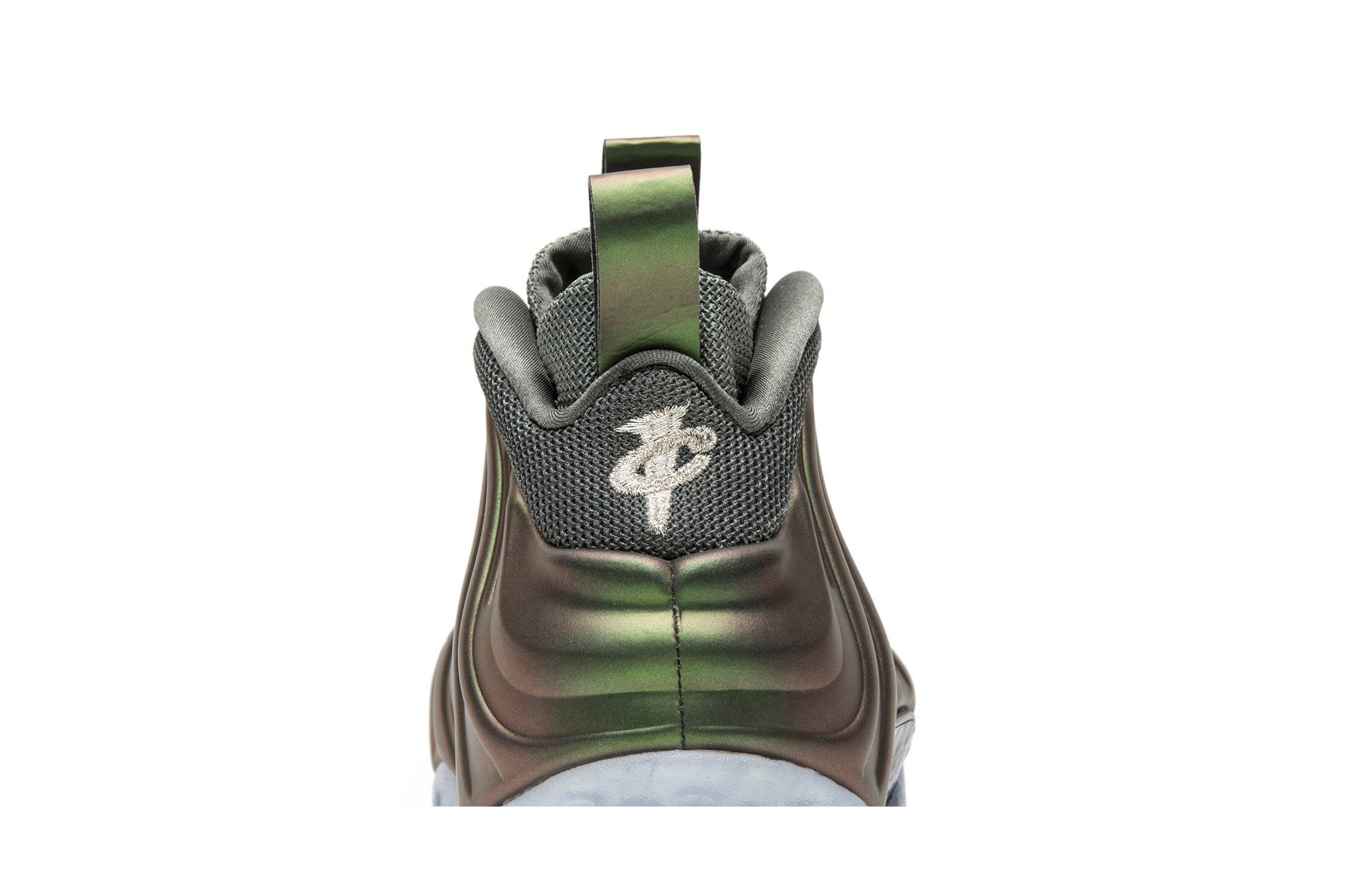 (Women) Nike Air Foamposite One ‘Shine’ AA3963-001