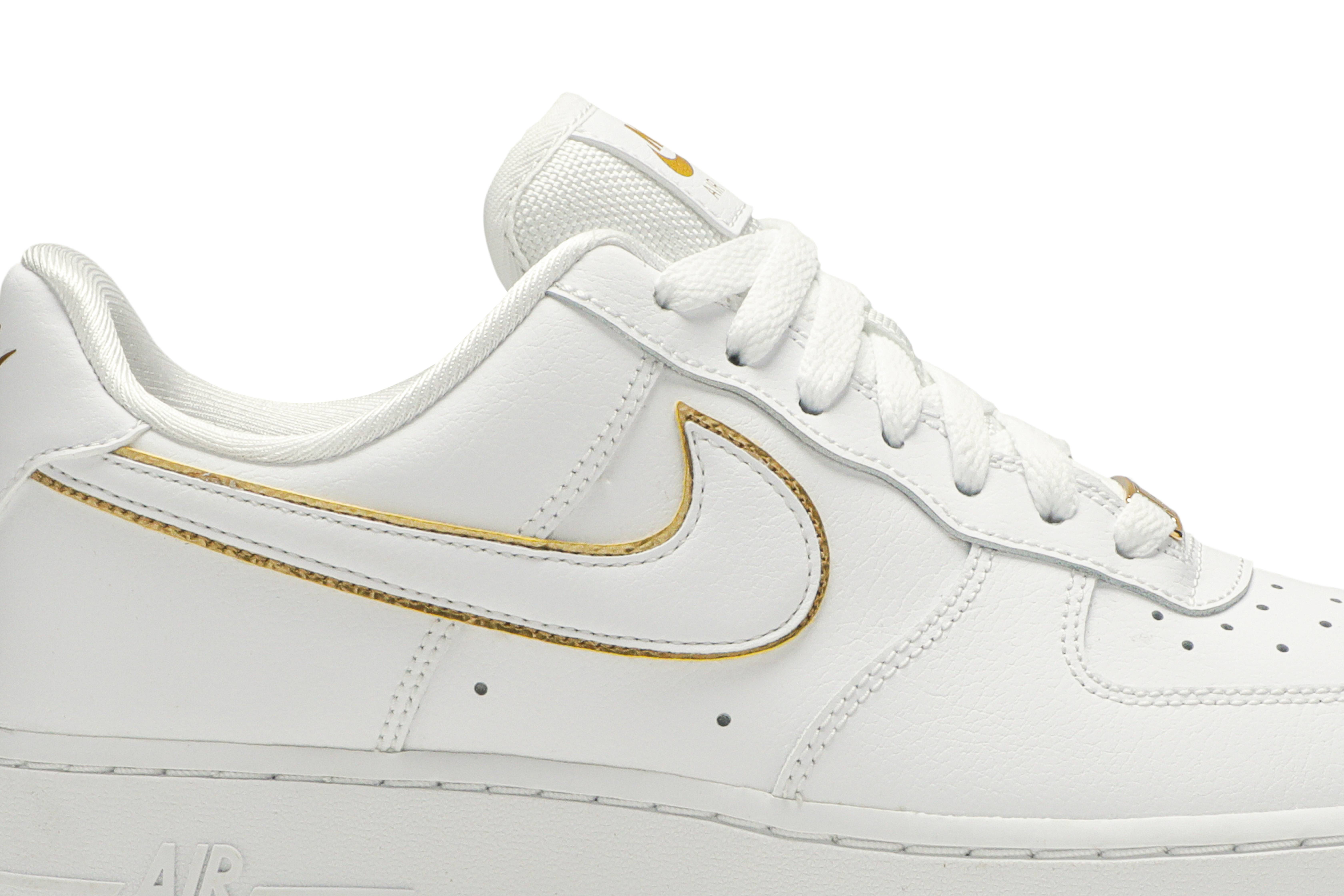 (Women) Nike Air Force 1 07 ESS Metallic Gold AO2132-102 Nicesnk