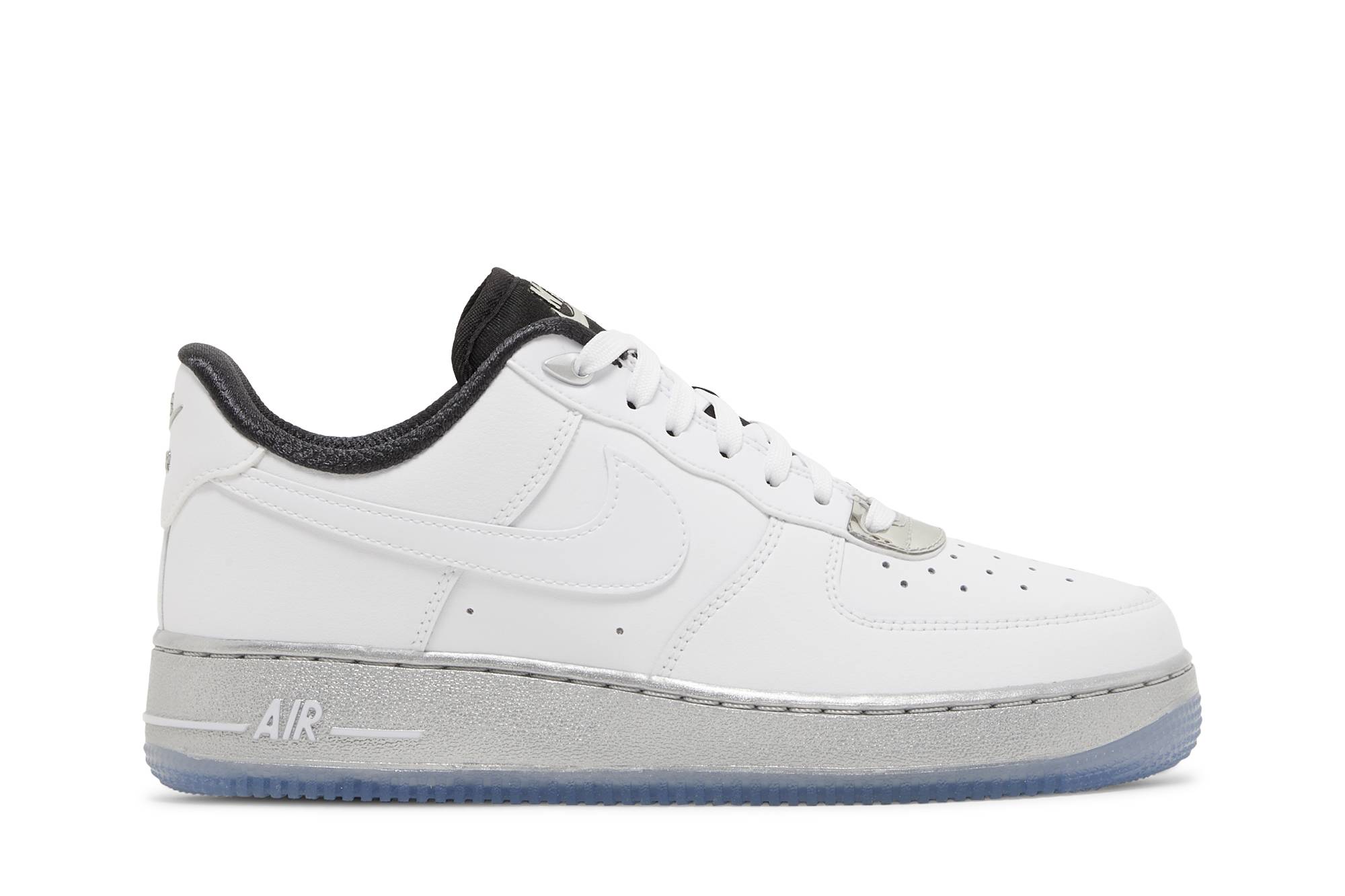 (Women) Nike Air Force 1 07 SE ‘Chrome Pack – White’ DX6764-100