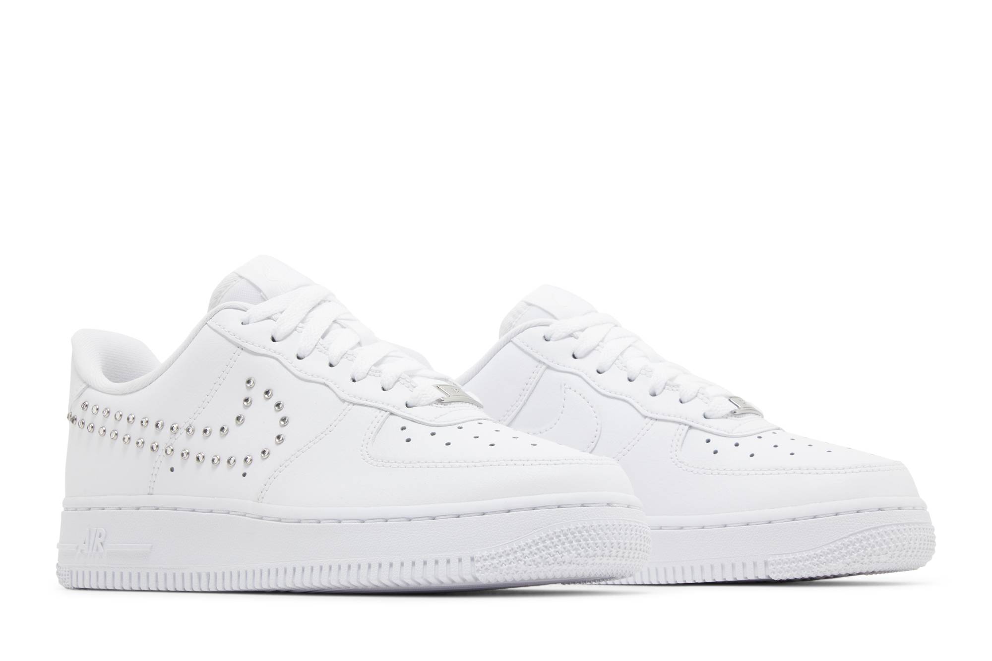 (Women) Nike Air Force 1 ’07 ‘Studded Swoosh’ FQ8887-100
