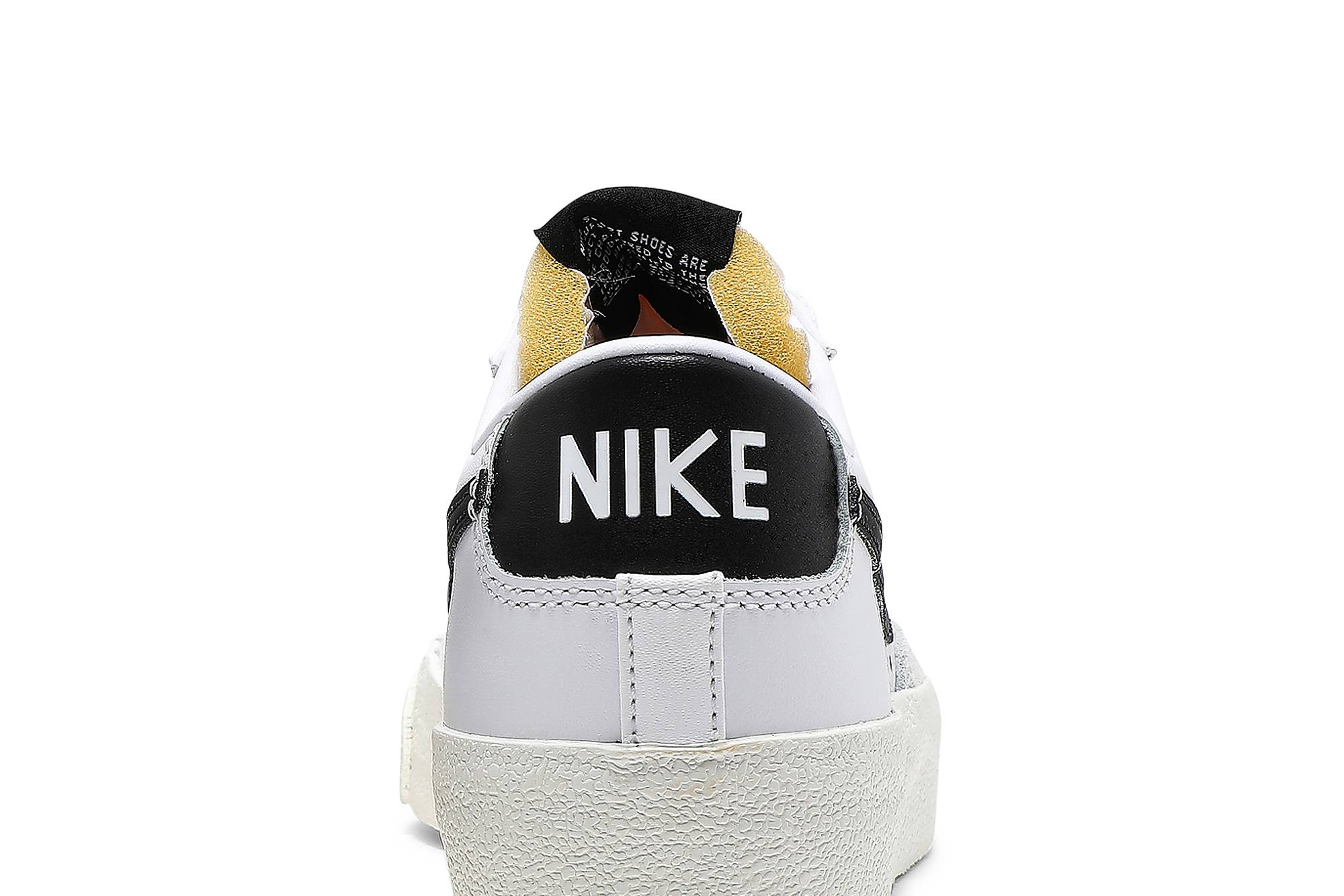 (Women) Nike Blazer Low ’77 ‘White Black’ DC4769-102
