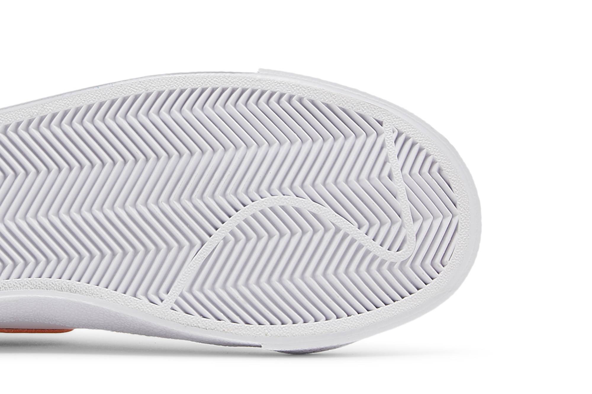 (Women) Nike Blazer Low ’77 ‘White Orange’ DC4769-105